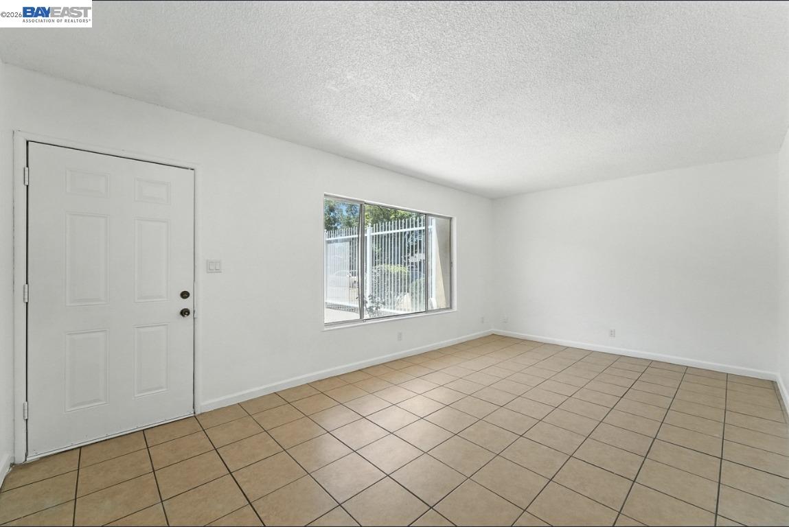 Detail Gallery Image 41 of 52 For 132 W 18th St, Merced,  CA 95340 - – Beds | – Baths