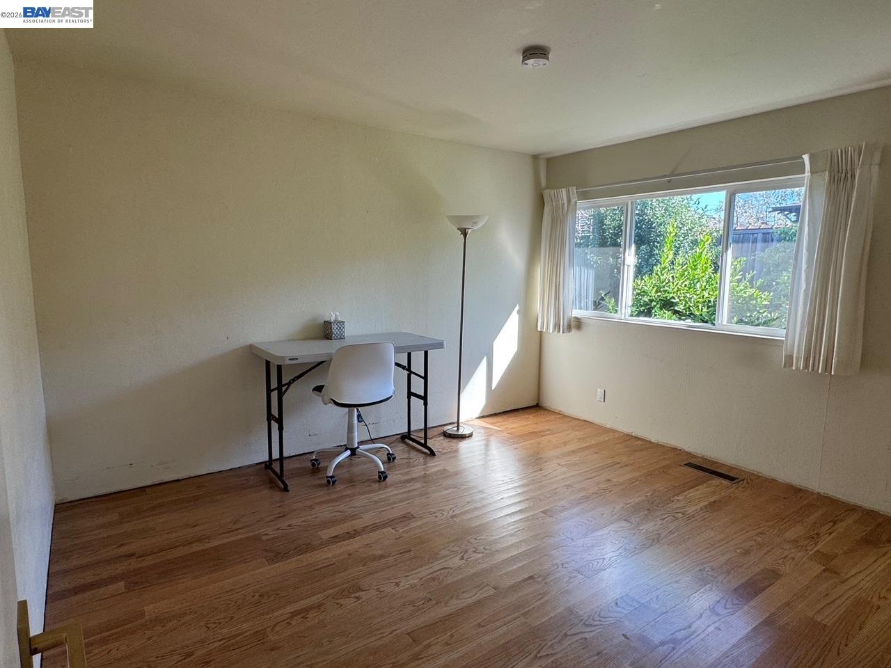 Detail Gallery Image 9 of 25 For 1233 Belknap Ct, Cupertino,  CA 95014 - 4 Beds | 2 Baths