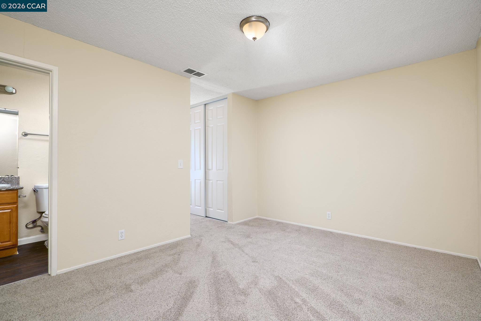 Detail Gallery Image 14 of 20 For 172 Arrowhead Dr, Vacaville,  CA 95687 - 4 Beds | 2 Baths