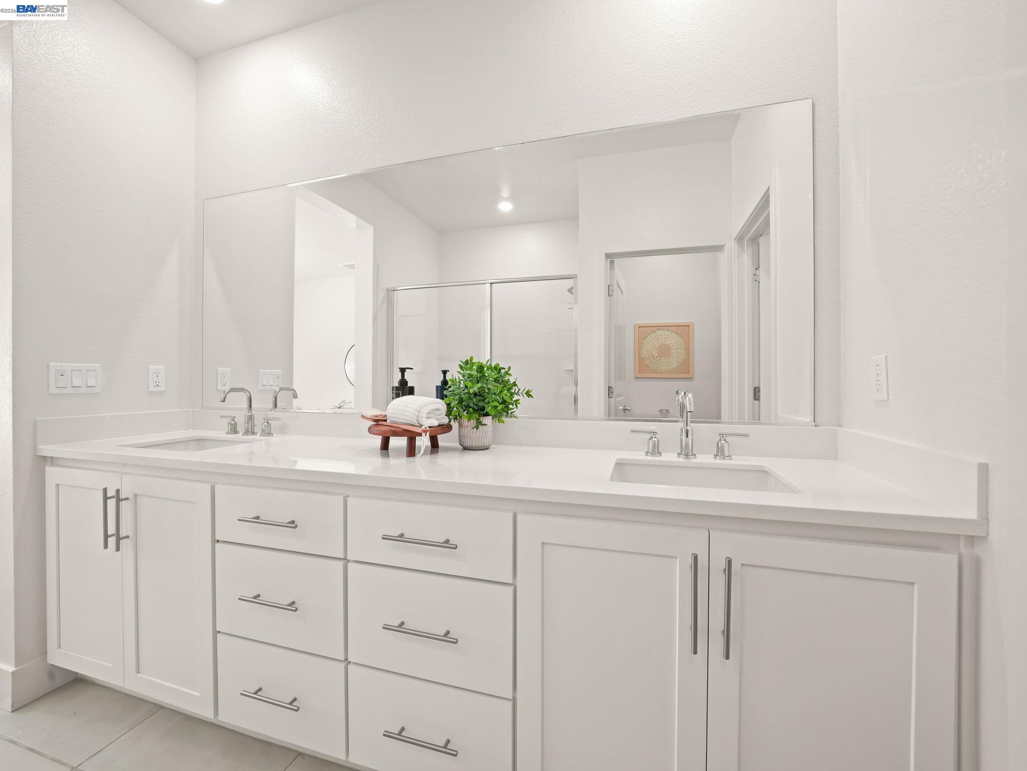 Photo #15: 41127884 Listing: Photo #15