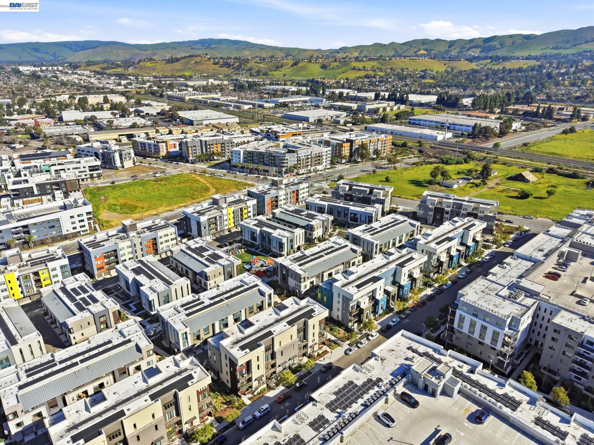 Detail Gallery Image 24 of 25 For 3265 Internet Cmn #1000,  Fremont,  CA 94538 - 2 Beds | 2/1 Baths