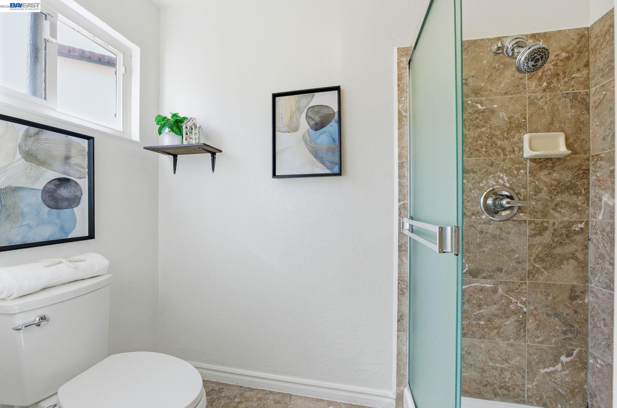 Detail Gallery Image 16 of 50 For 2446 Bing Pl, Union City,  CA 94587 - 3 Beds | 2 Baths