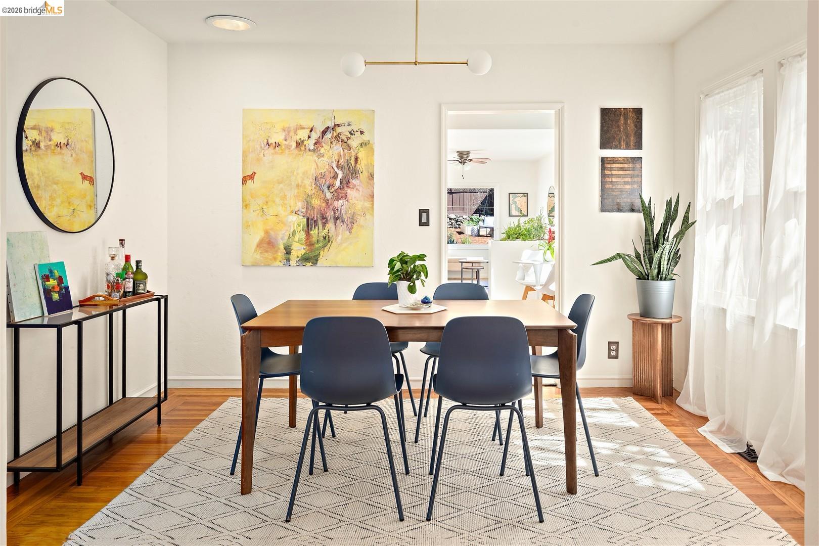 Detail Gallery Image 11 of 39 For 3292 Jordan Rd, Oakland,  CA 94602 - 2 Beds | 1 Baths