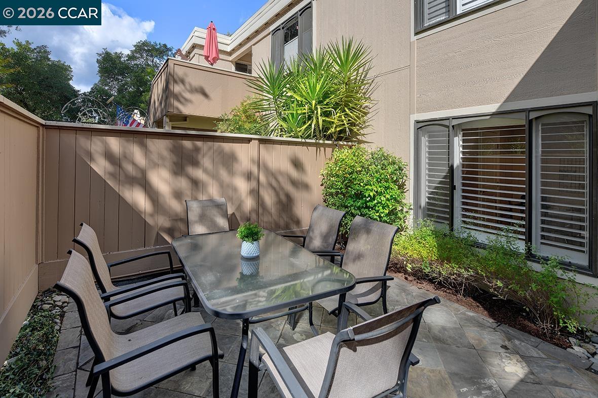 1136 Rockledge Ln UNIT 6, Walnut Creek, CA, 94595