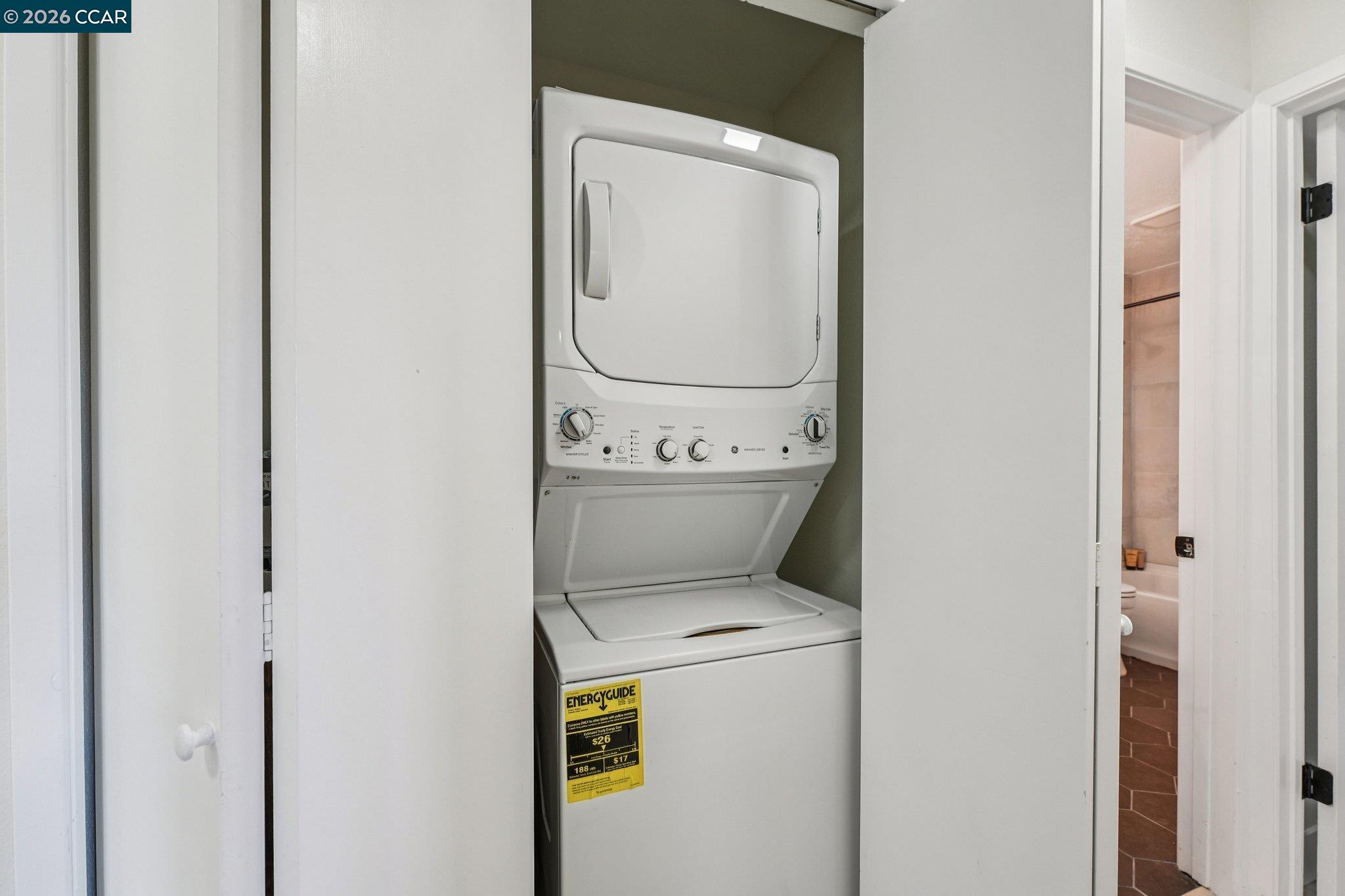 Detail Gallery Image 30 of 35 For 2 Lakeview Ct, Novato,  CA 94947 - 2 Beds | 1 Baths