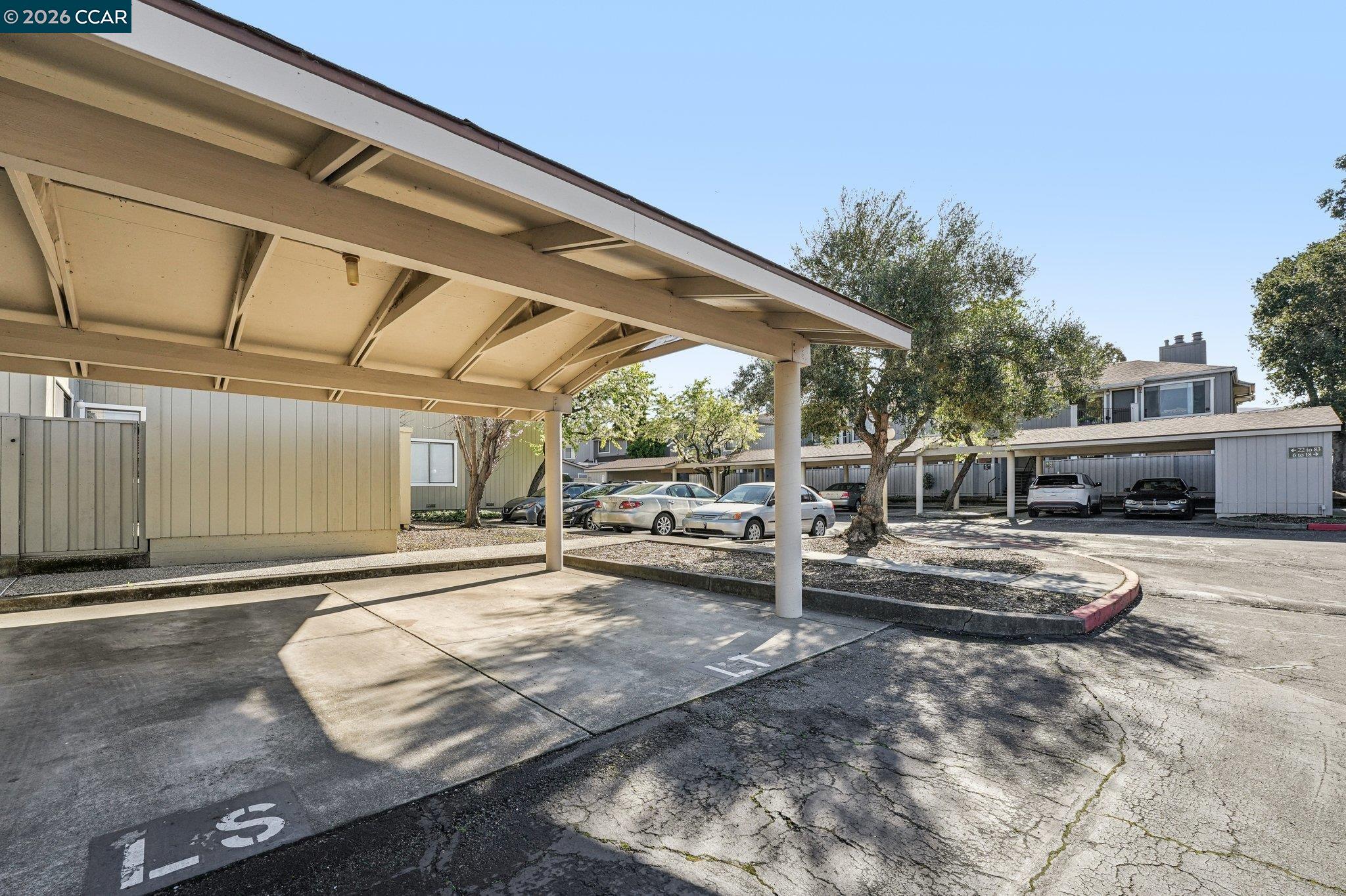 Detail Gallery Image 33 of 35 For 2 Lakeview Ct, Novato,  CA 94947 - 2 Beds | 1 Baths