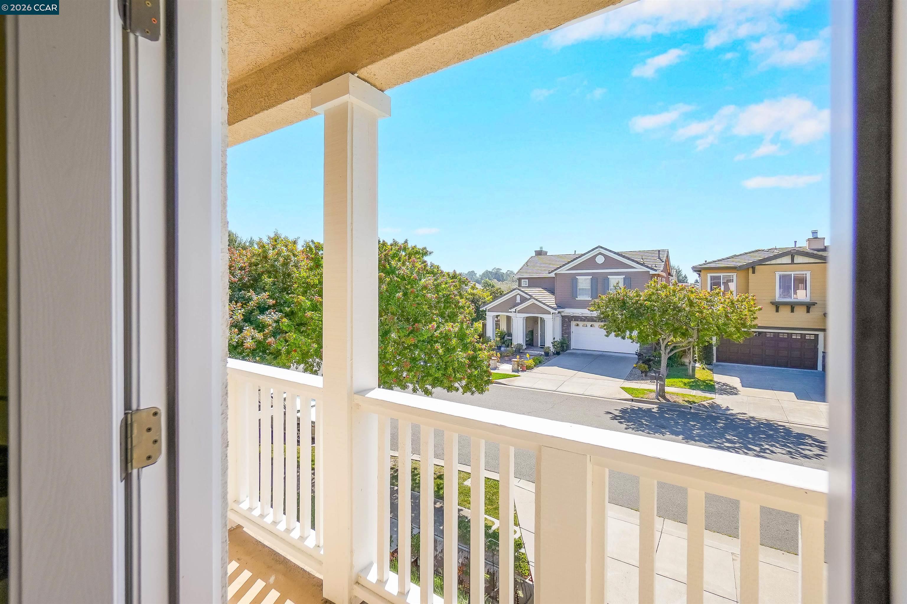 Detail Gallery Image 29 of 60 For 1012 Salt Spray Ter, Hercules,  CA 94547 - 4 Beds | 2/1 Baths