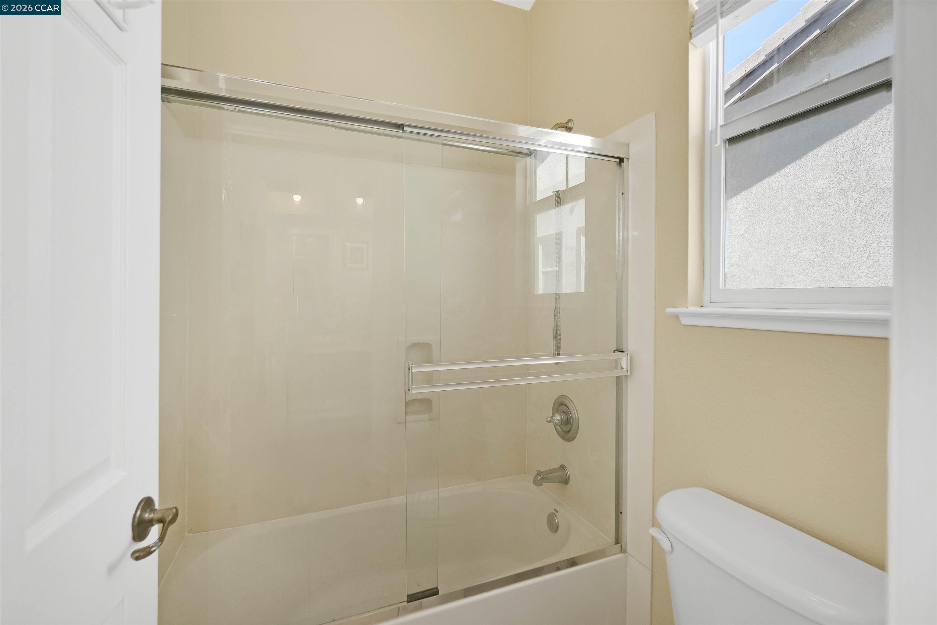 Detail Gallery Image 38 of 60 For 1012 Salt Spray Ter, Hercules,  CA 94547 - 4 Beds | 2/1 Baths