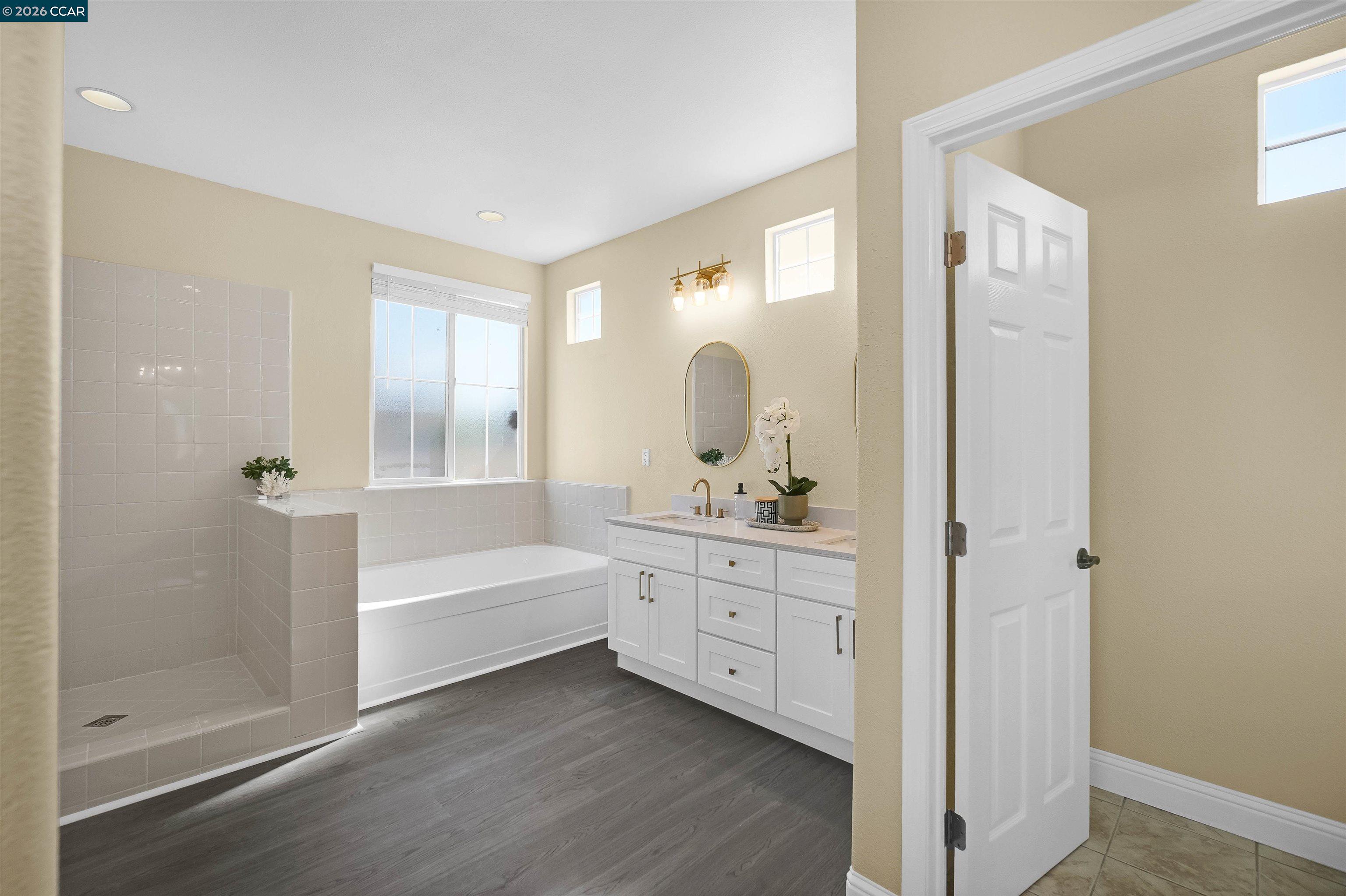 Detail Gallery Image 44 of 60 For 1012 Salt Spray Ter, Hercules,  CA 94547 - 4 Beds | 2/1 Baths
