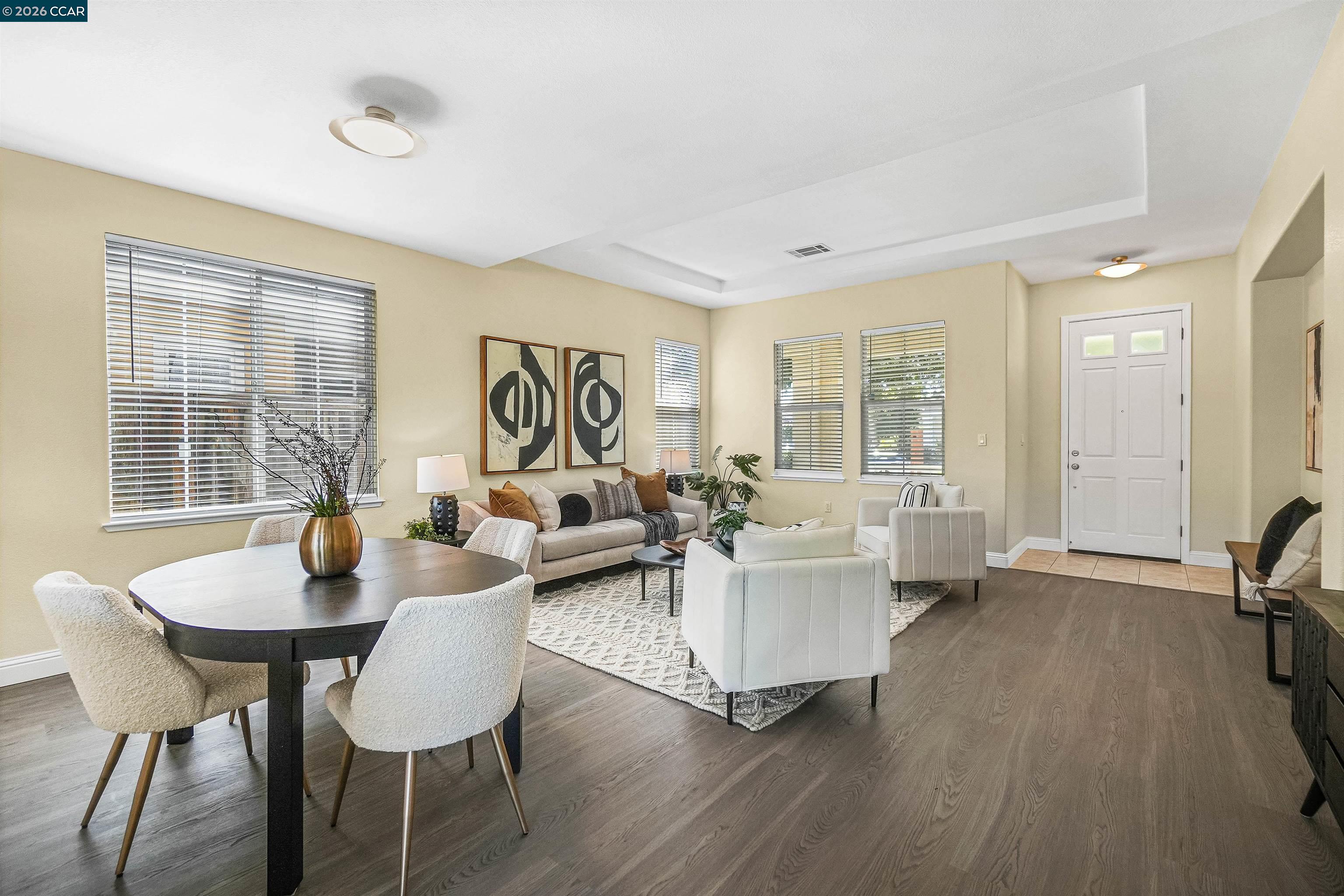 Detail Gallery Image 10 of 60 For 1012 Salt Spray Ter, Hercules,  CA 94547 - 4 Beds | 2/1 Baths