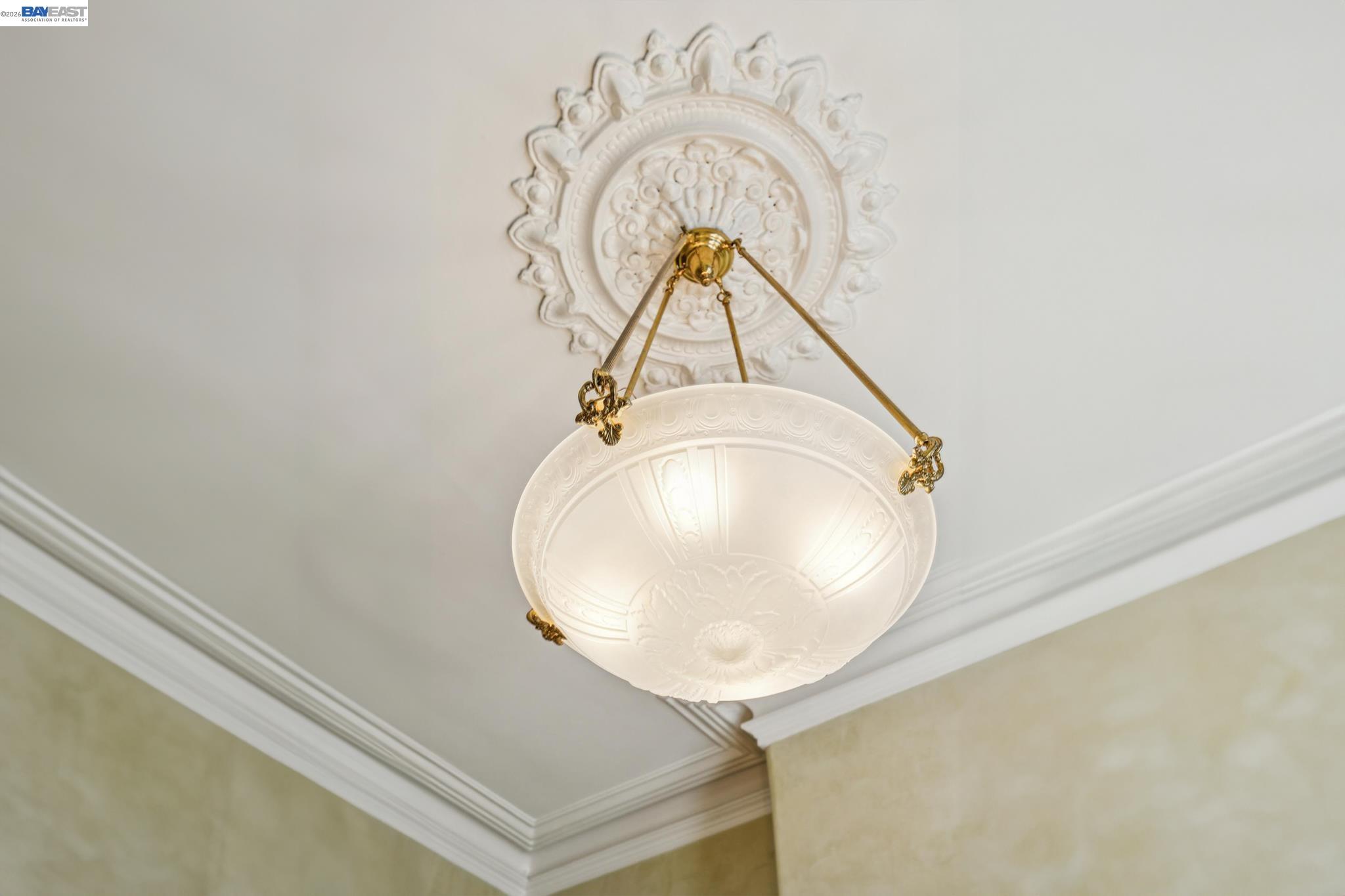 Detail Gallery Image 29 of 46 For 2070 Bush St, San Francisco,  CA 94115 - 3 Beds | 2/1 Baths