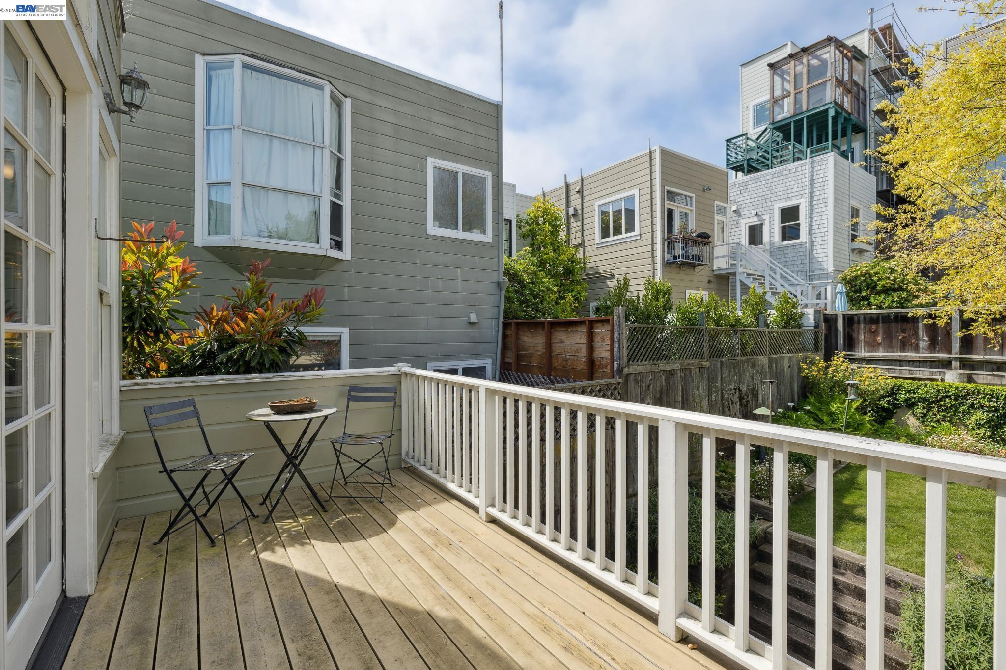 Detail Gallery Image 37 of 46 For 2070 Bush St, San Francisco,  CA 94115 - 3 Beds | 2/1 Baths