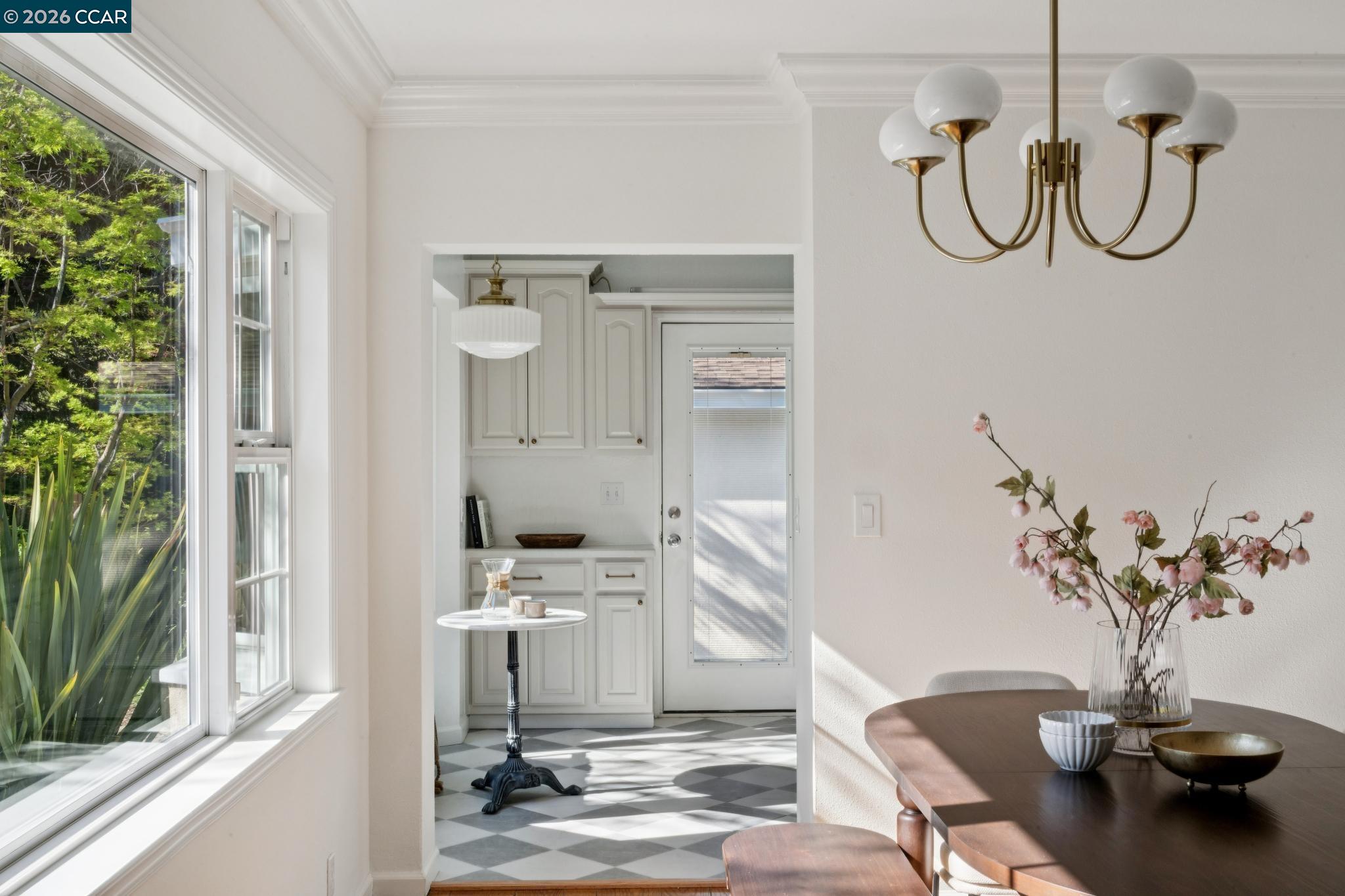 Detail Gallery Image 21 of 60 For 11 Bradley Ave, Walnut Creek,  CA 94596 - 3 Beds | 2/1 Baths