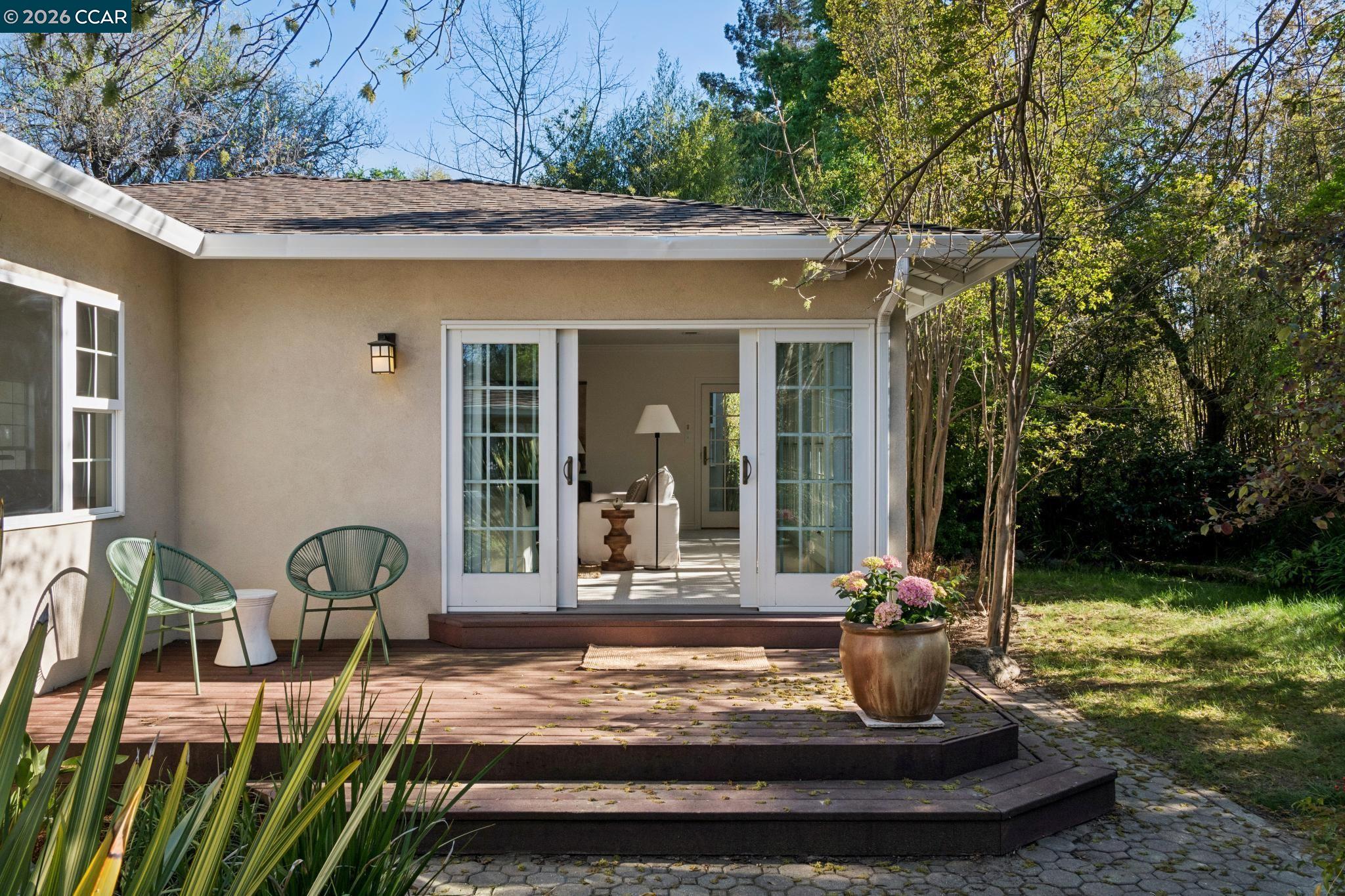 Detail Gallery Image 45 of 60 For 11 Bradley Ave, Walnut Creek,  CA 94596 - 3 Beds | 2/1 Baths