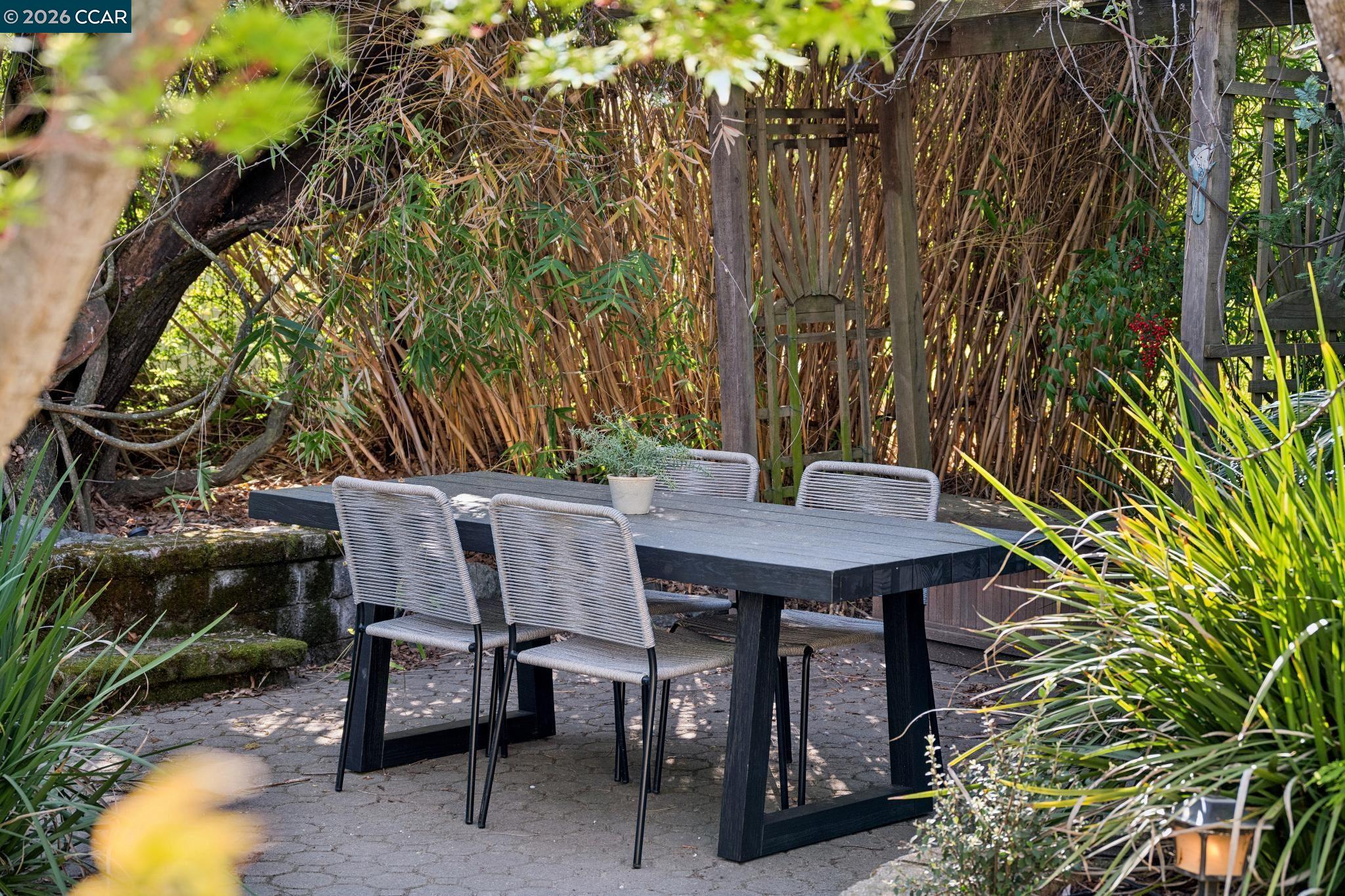 Detail Gallery Image 54 of 60 For 11 Bradley Ave, Walnut Creek,  CA 94596 - 3 Beds | 2/1 Baths