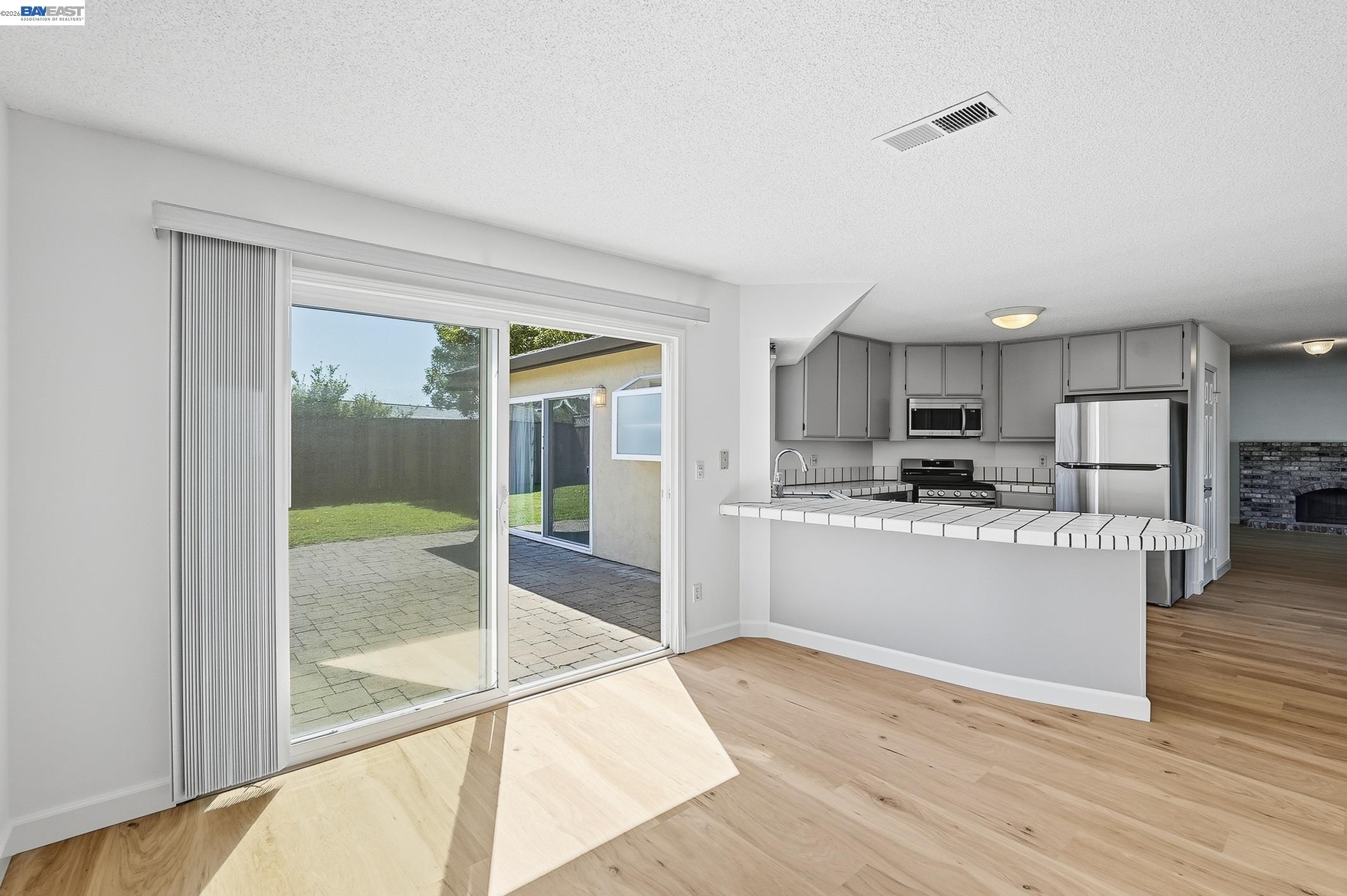 Detail Gallery Image 27 of 30 For 1563 Mizzen, Half Moon Bay,  CA 94019 - 3 Beds | 2 Baths