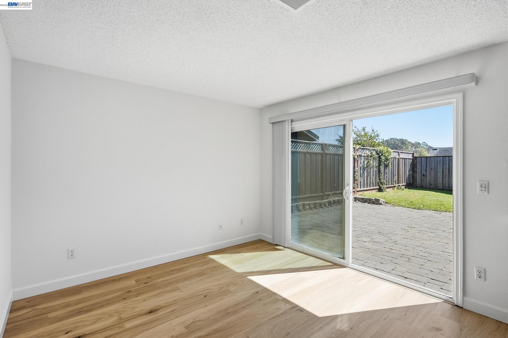 Detail Gallery Image 28 of 30 For 1563 Mizzen, Half Moon Bay,  CA 94019 - 3 Beds | 2 Baths