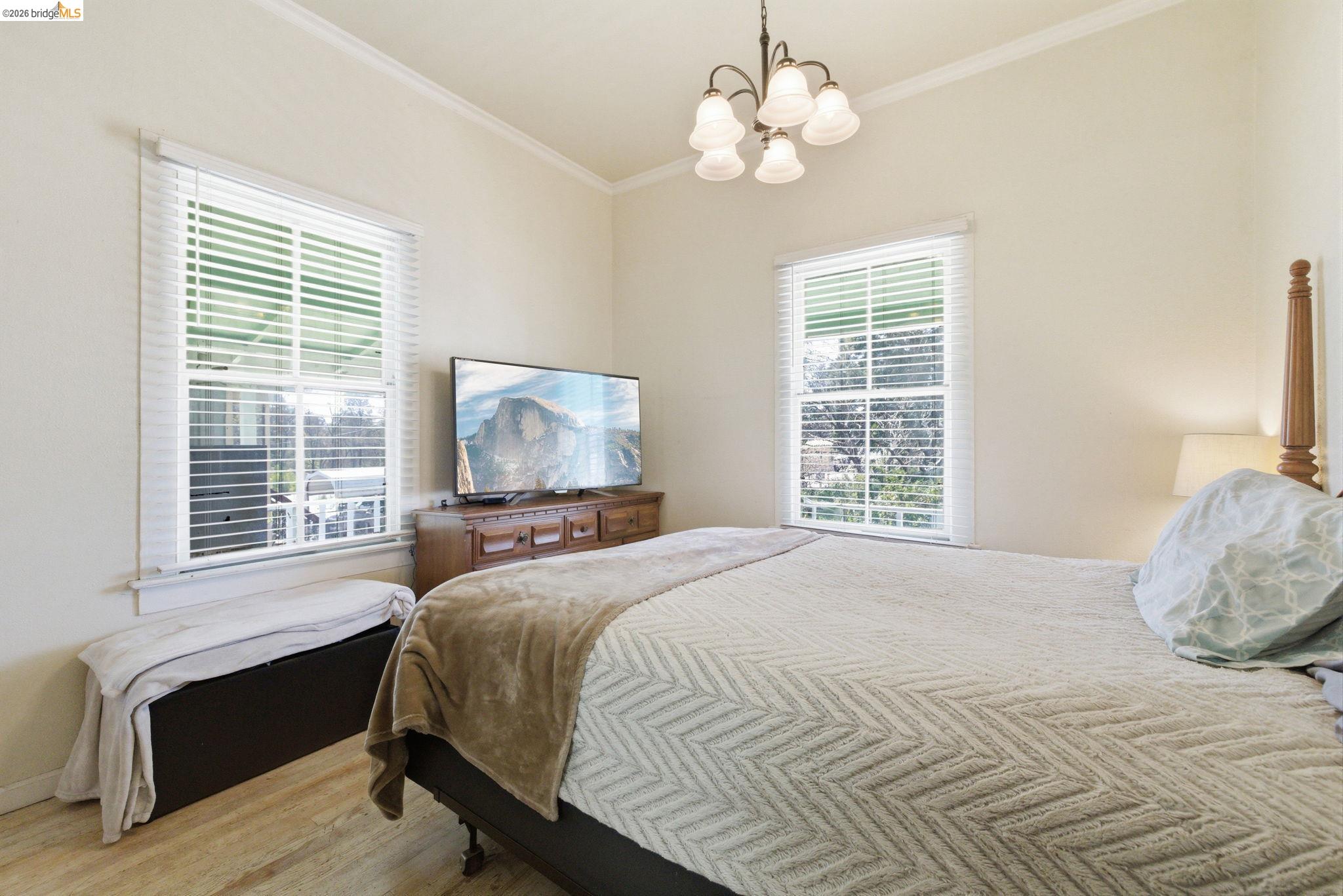 Detail Gallery Image 11 of 30 For 18445 Oak St, Tuolumne,  CA 95379 - 3 Beds | 2 Baths