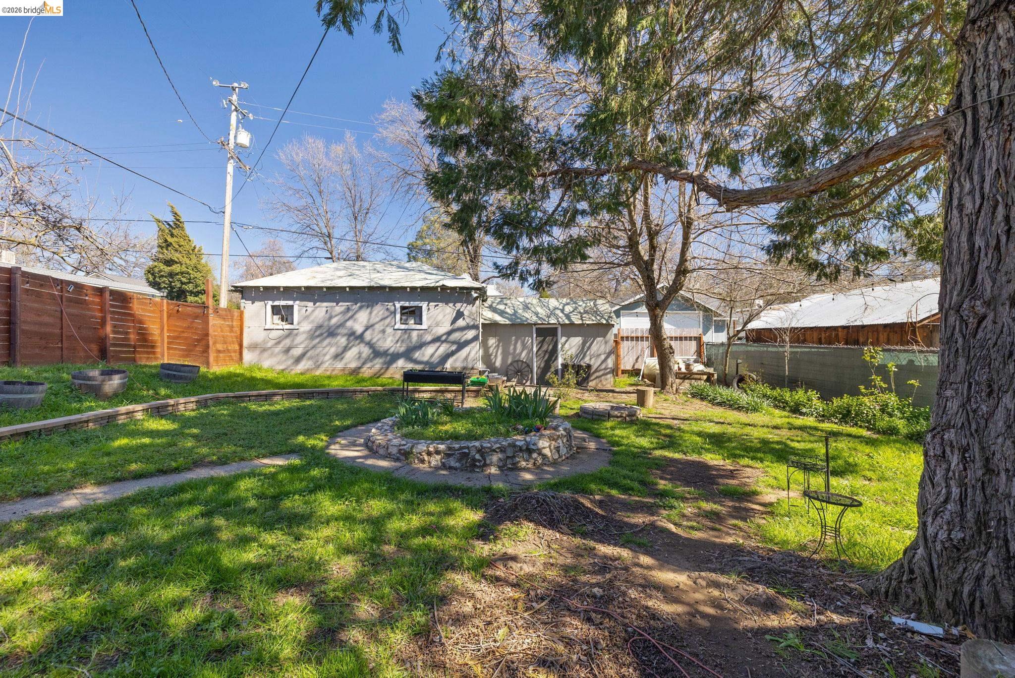 Detail Gallery Image 25 of 30 For 18445 Oak St, Tuolumne,  CA 95379 - 3 Beds | 2 Baths