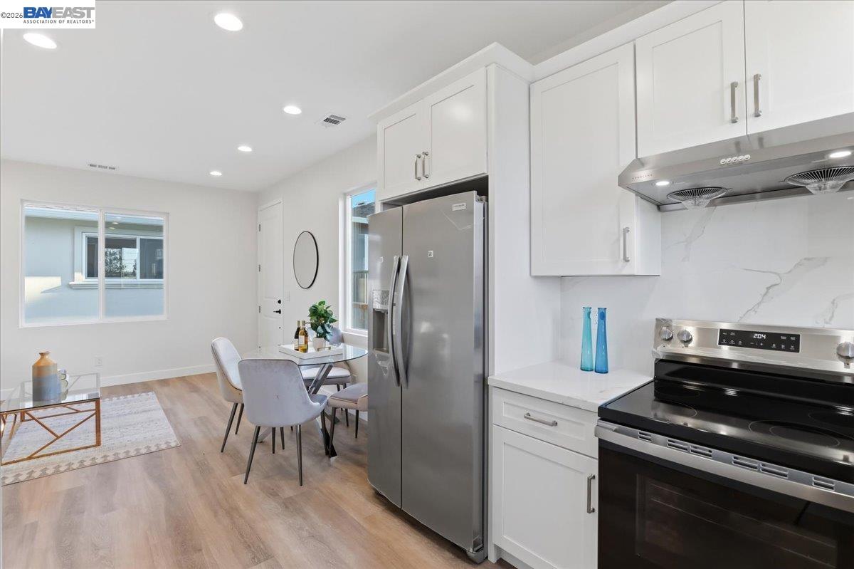 Detail Gallery Image 34 of 46 For 4519 Edwards Ln, Castro Valley,  CA 94546 - 6 Beds | 4/1 Baths