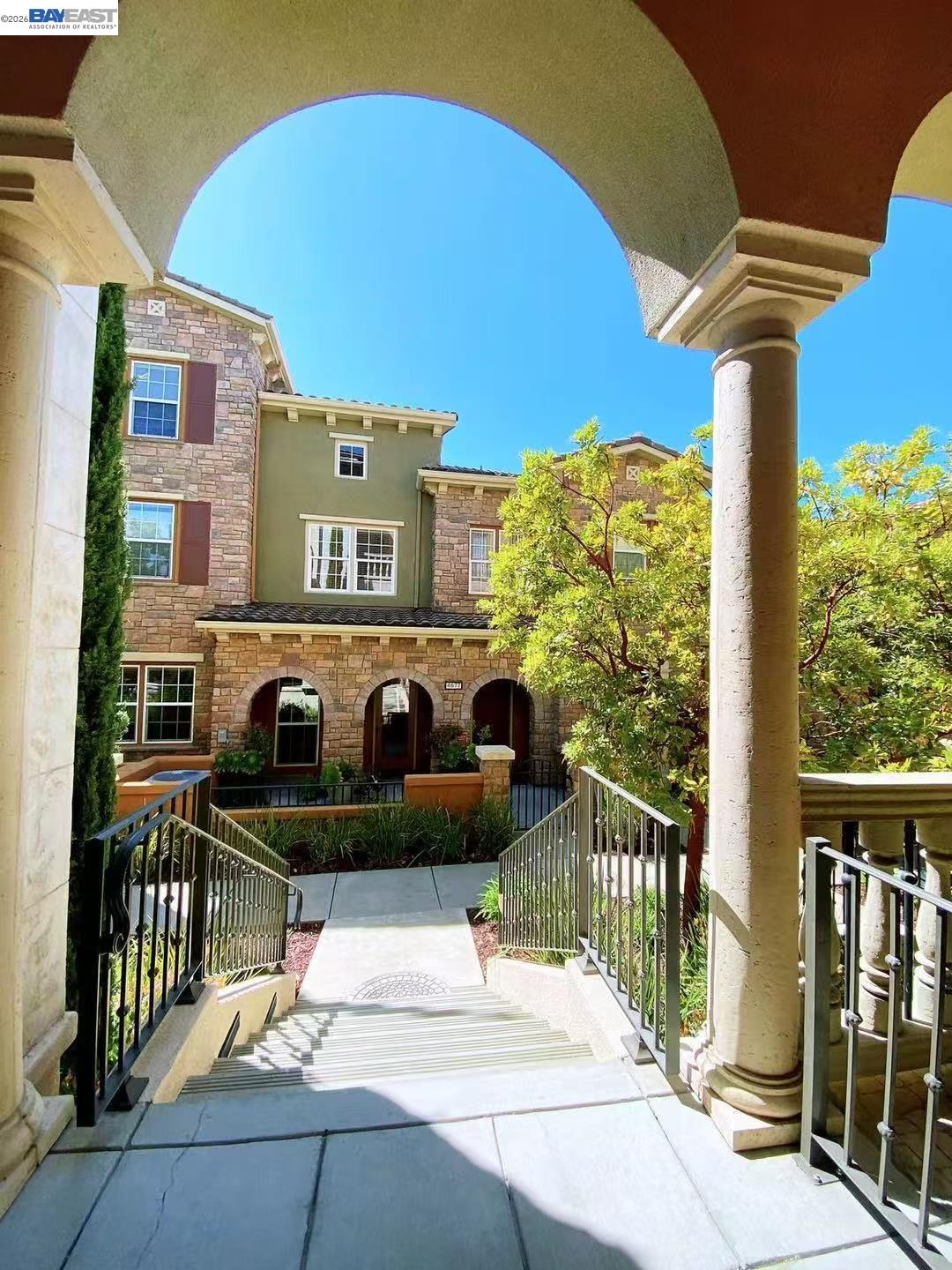 Photo #5: 41127903 Listing: Photo #5