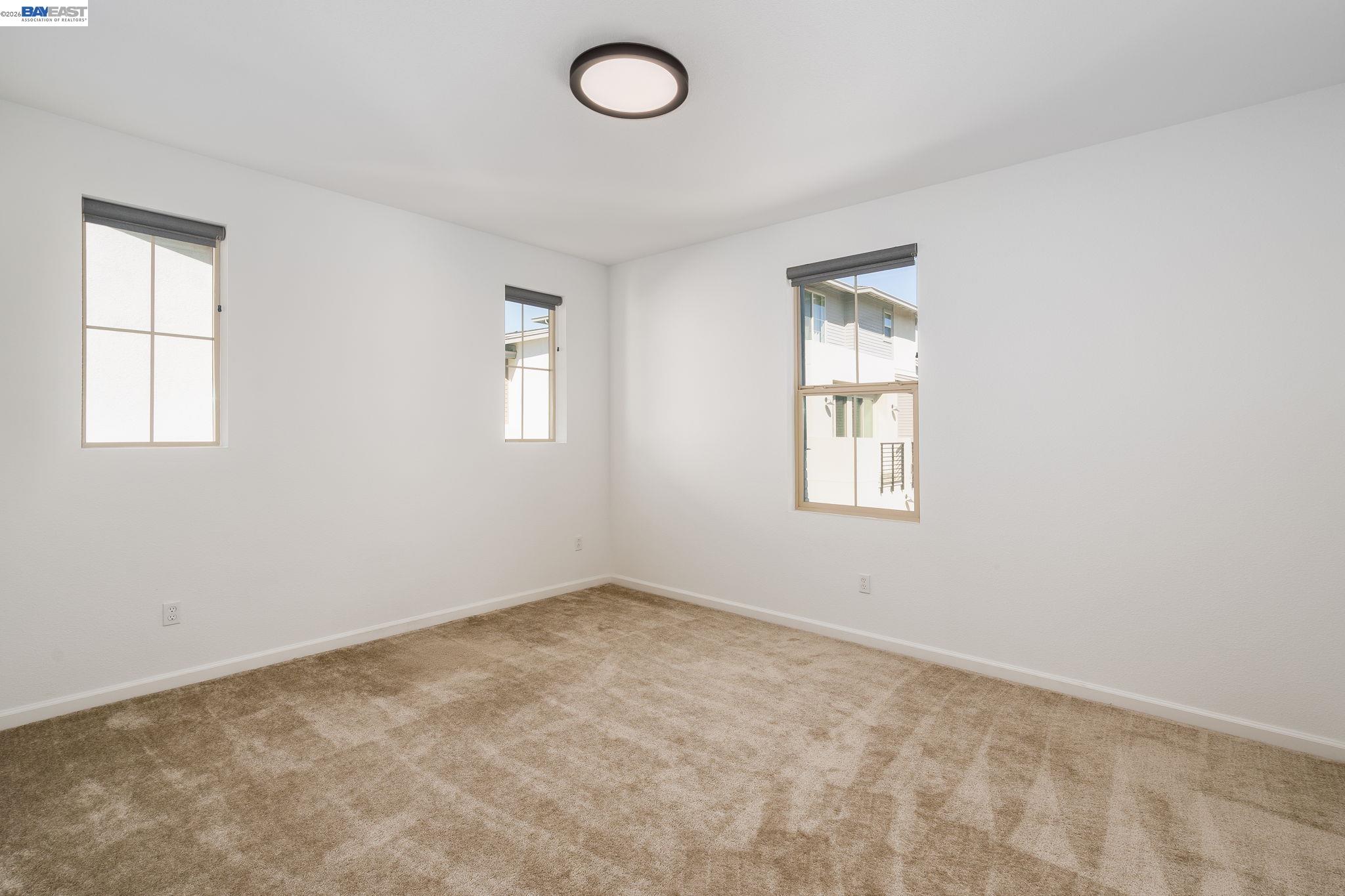 Detail Gallery Image 23 of 54 For 6017 Basaltina Pl, Dublin,  CA 94568 - 5 Beds | 3/1 Baths