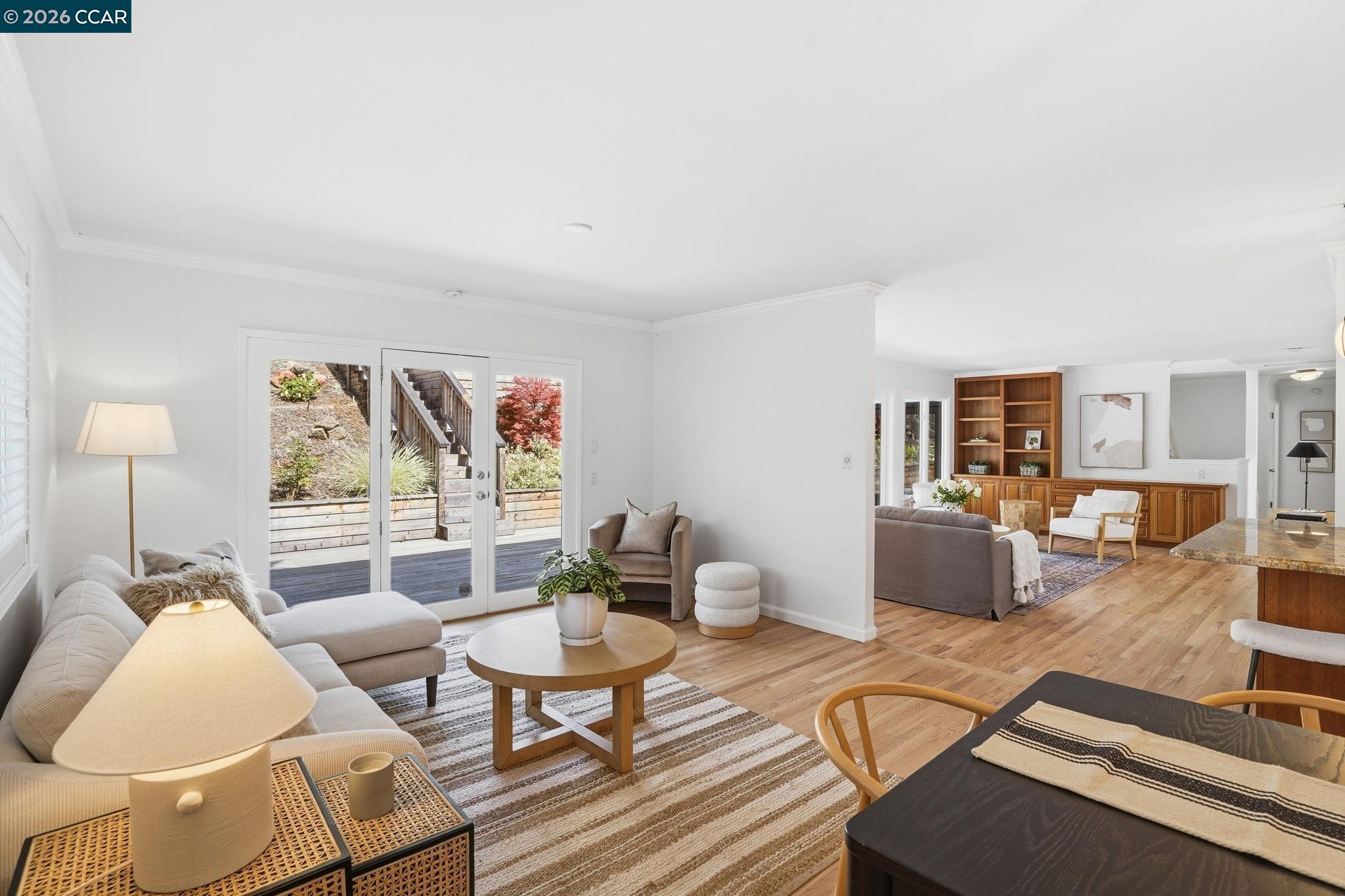 Detail Gallery Image 18 of 42 For 27 Whitehall Dr, Orinda,  CA 94563 - 4 Beds | 3 Baths