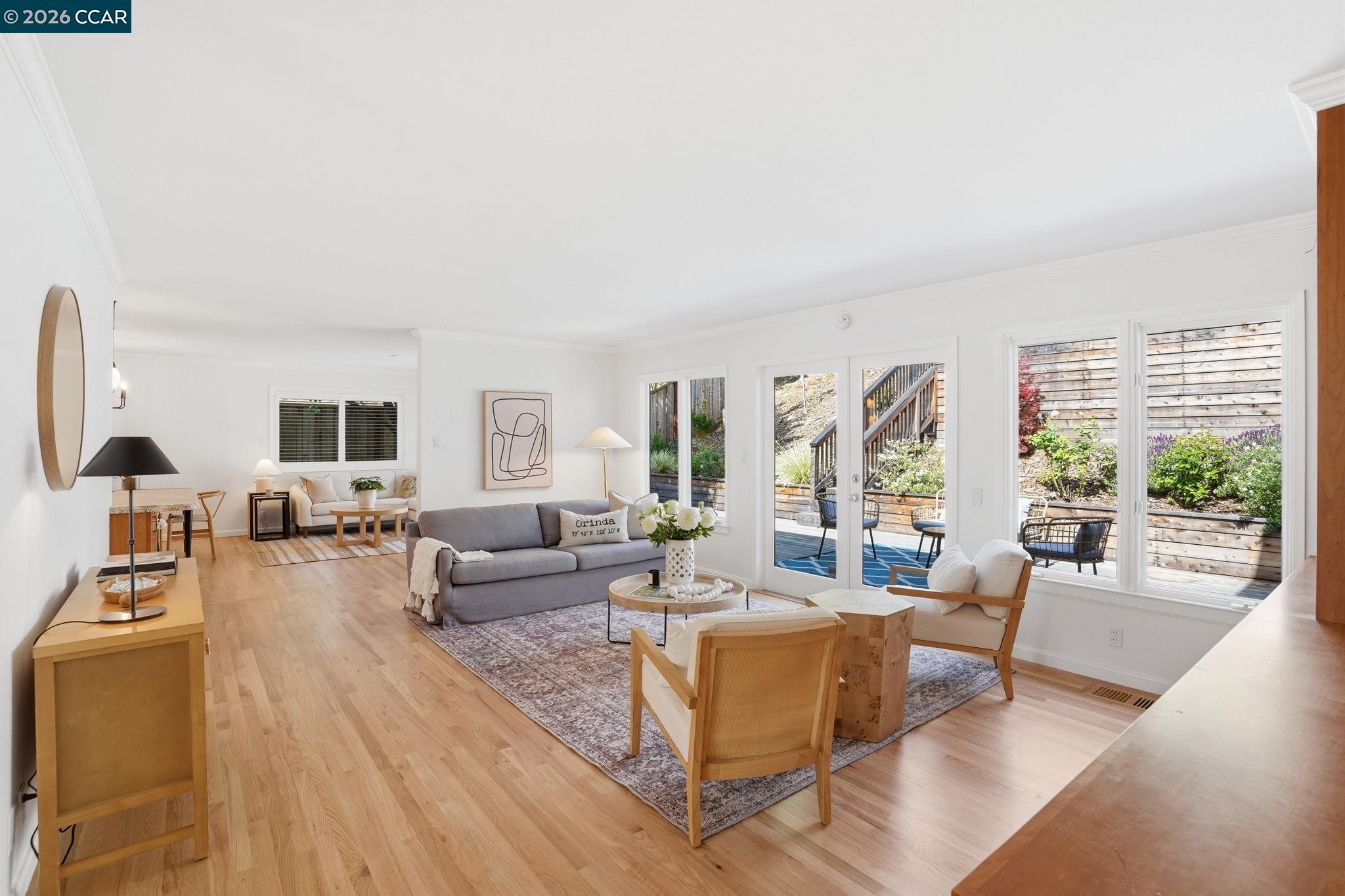 Detail Gallery Image 3 of 42 For 27 Whitehall Dr, Orinda,  CA 94563 - 4 Beds | 3 Baths