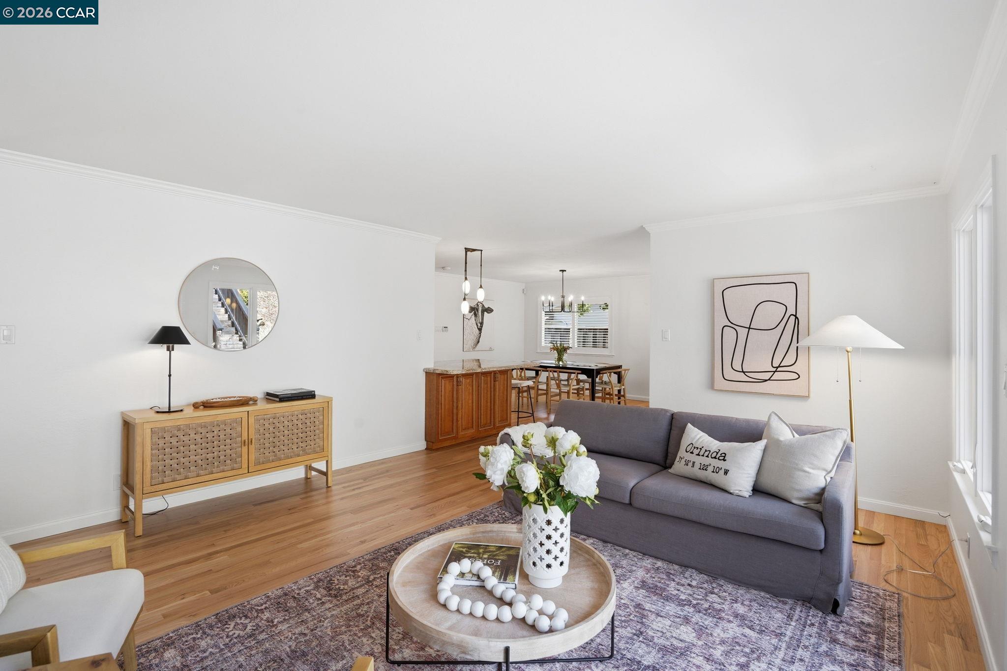 Detail Gallery Image 4 of 42 For 27 Whitehall Dr, Orinda,  CA 94563 - 4 Beds | 3 Baths