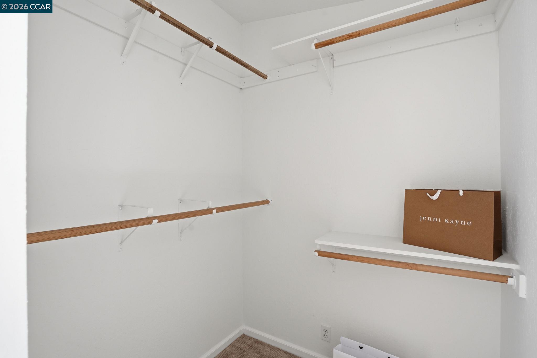 Detail Gallery Image 32 of 42 For 27 Whitehall Dr, Orinda,  CA 94563 - 4 Beds | 3 Baths