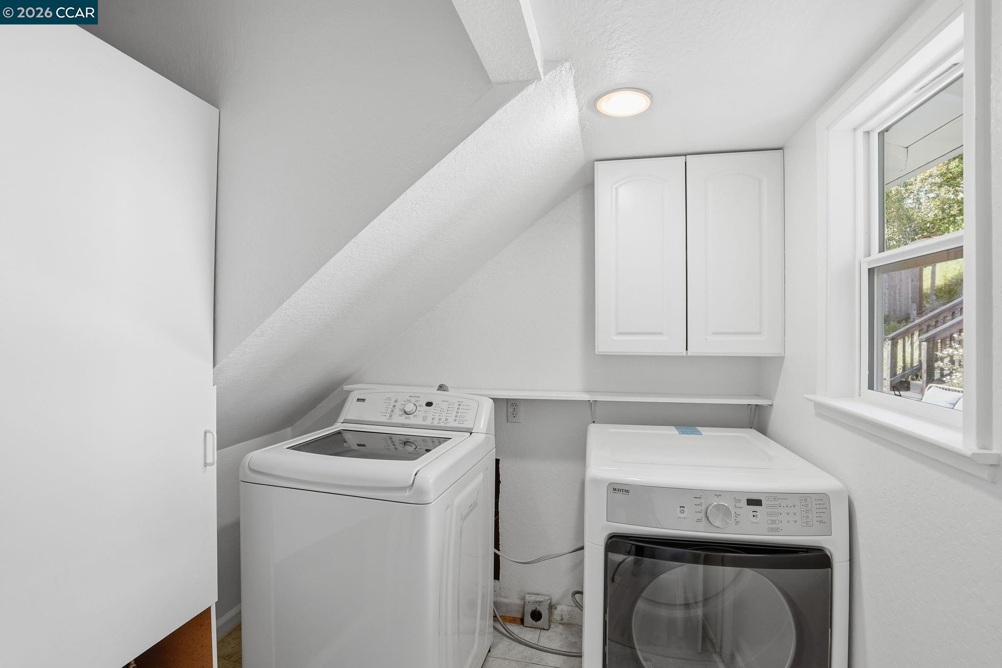 Detail Gallery Image 37 of 42 For 27 Whitehall Dr, Orinda,  CA 94563 - 4 Beds | 3 Baths