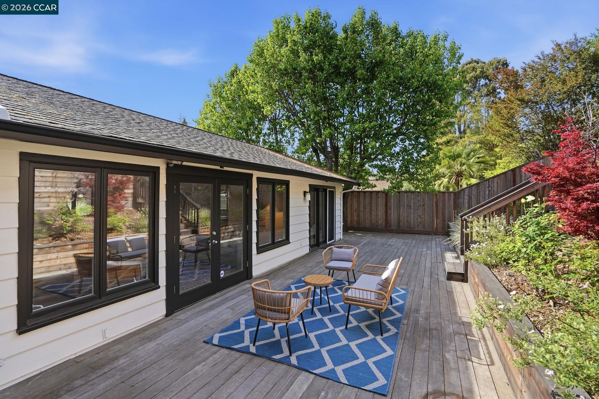 Detail Gallery Image 41 of 42 For 27 Whitehall Dr, Orinda,  CA 94563 - 4 Beds | 3 Baths