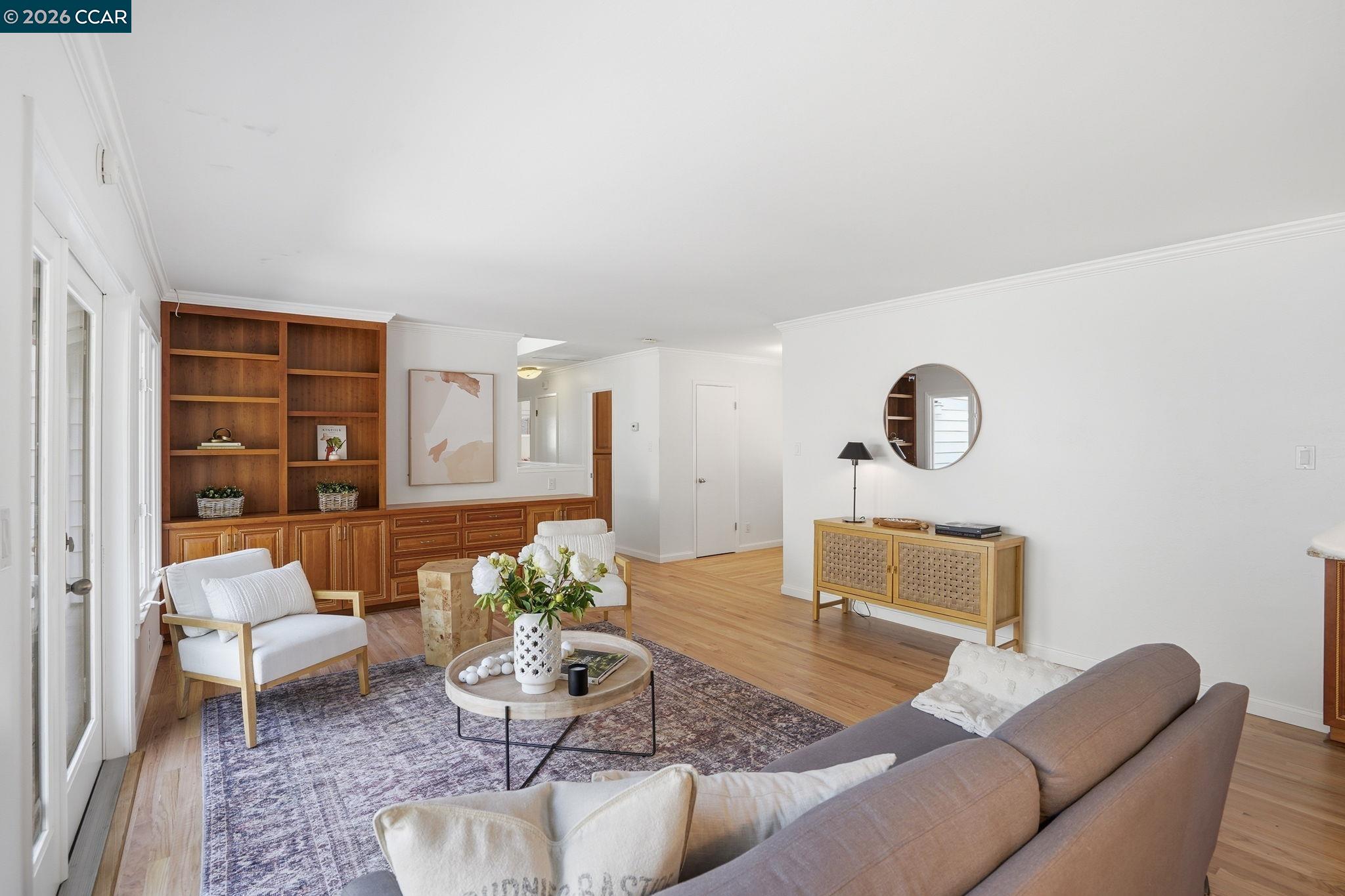 Detail Gallery Image 6 of 42 For 27 Whitehall Dr, Orinda,  CA 94563 - 4 Beds | 3 Baths