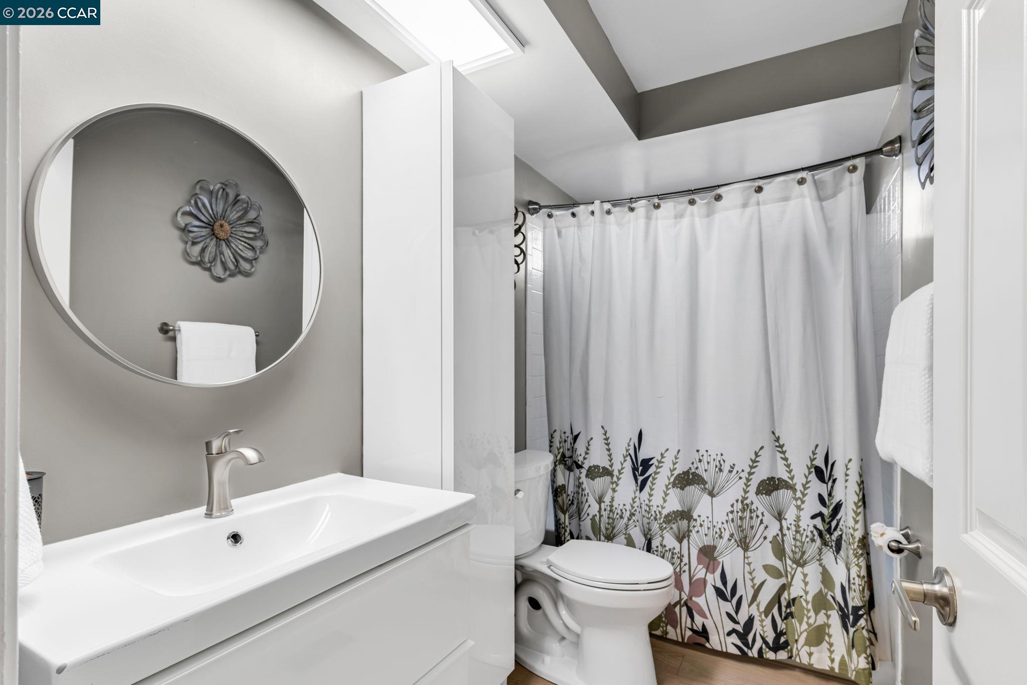 Detail Gallery Image 22 of 49 For 2486 Del Monte Dr, Fairfield,  CA 94534 - 5 Beds | 3 Baths