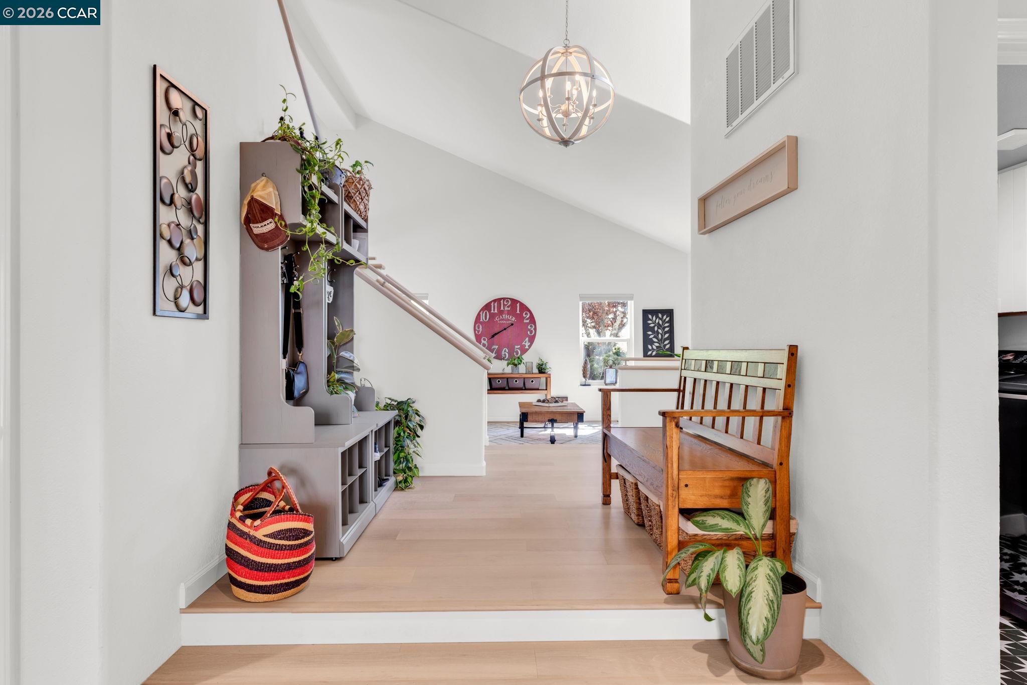 Detail Gallery Image 4 of 49 For 2486 Del Monte Dr, Fairfield,  CA 94534 - 5 Beds | 3 Baths