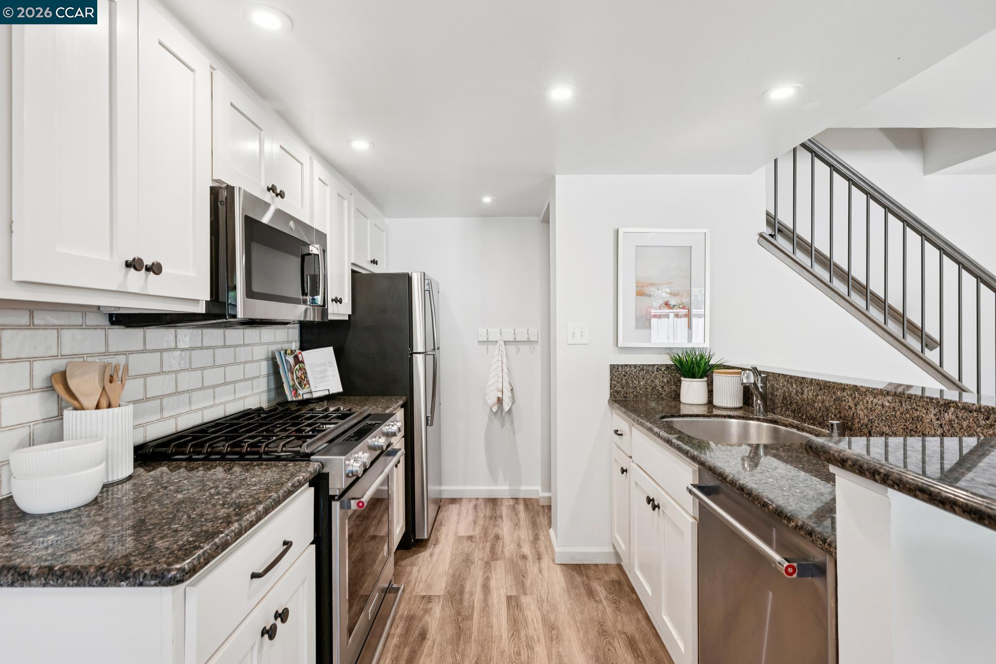 Photo #11: 41127909 Listing: Photo #11