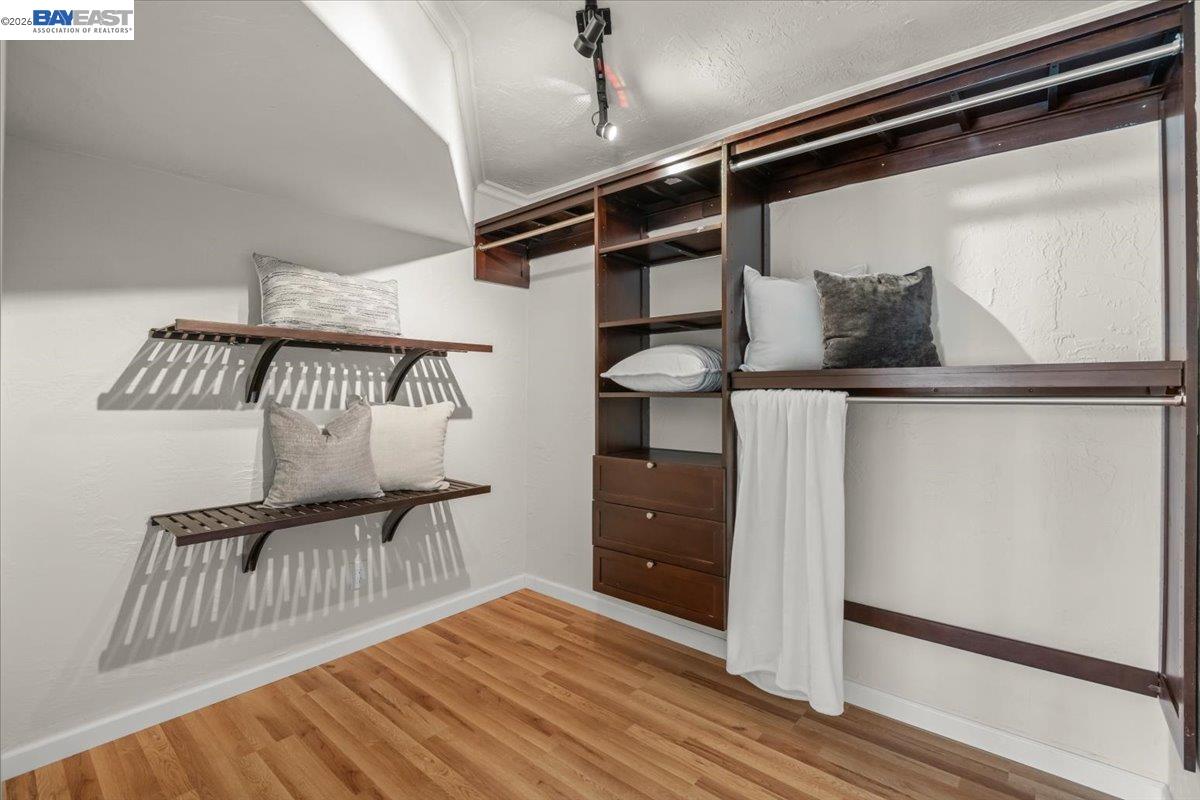 Detail Gallery Image 30 of 36 For 657 Byrdee Way, Lafayette,  CA 94549 - 5 Beds | 3 Baths