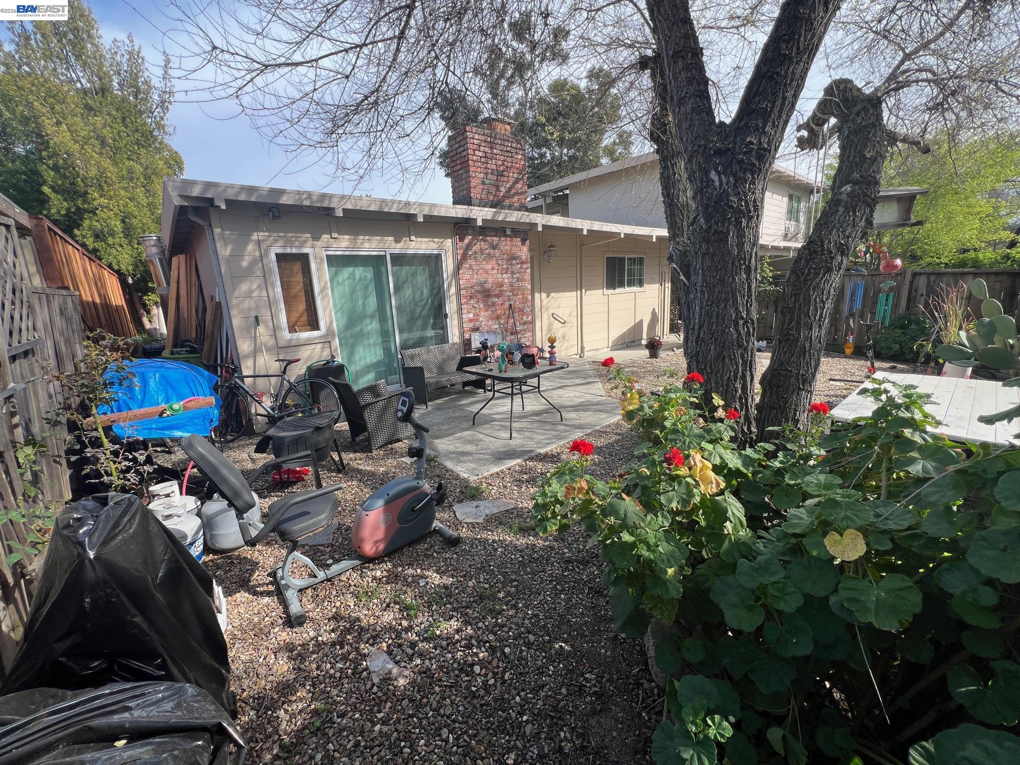 Detail Gallery Image 10 of 29 For 1594 Morgan, Walnut Creek,  CA 94596 - – Beds | – Baths