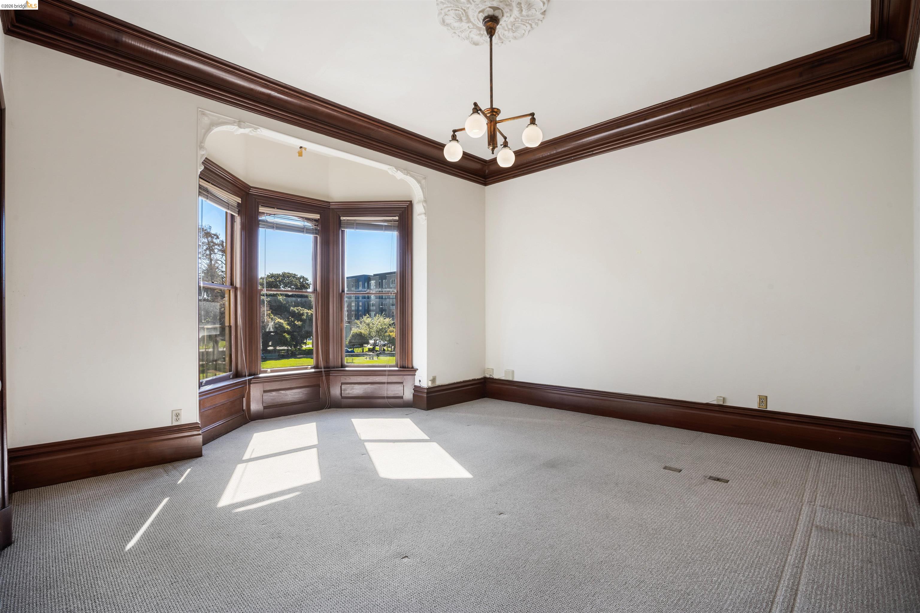 Detail Gallery Image 8 of 15 For , Oakland,  CA 94612 - – Beds | – Baths