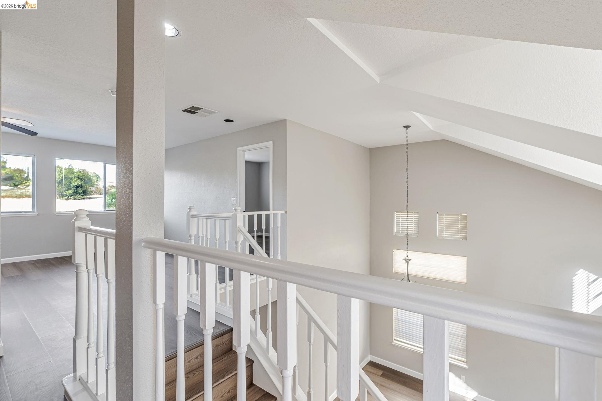 Detail Gallery Image 20 of 51 For 5052 Perry Way, Antioch,  CA 94531-8414 - 4 Beds | 3 Baths