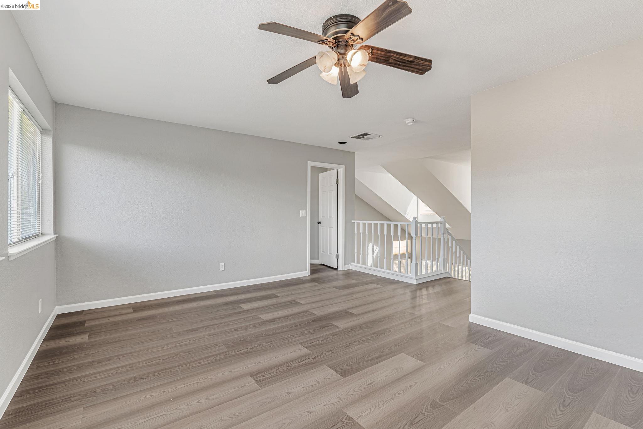 Detail Gallery Image 24 of 51 For 5052 Perry Way, Antioch,  CA 94531-8414 - 4 Beds | 3 Baths