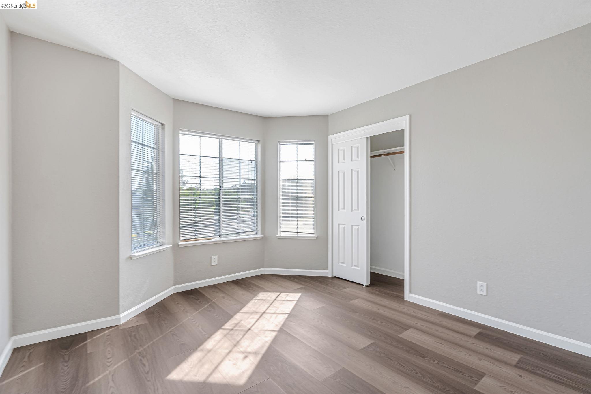 Detail Gallery Image 32 of 51 For 5052 Perry Way, Antioch,  CA 94531-8414 - 4 Beds | 3 Baths