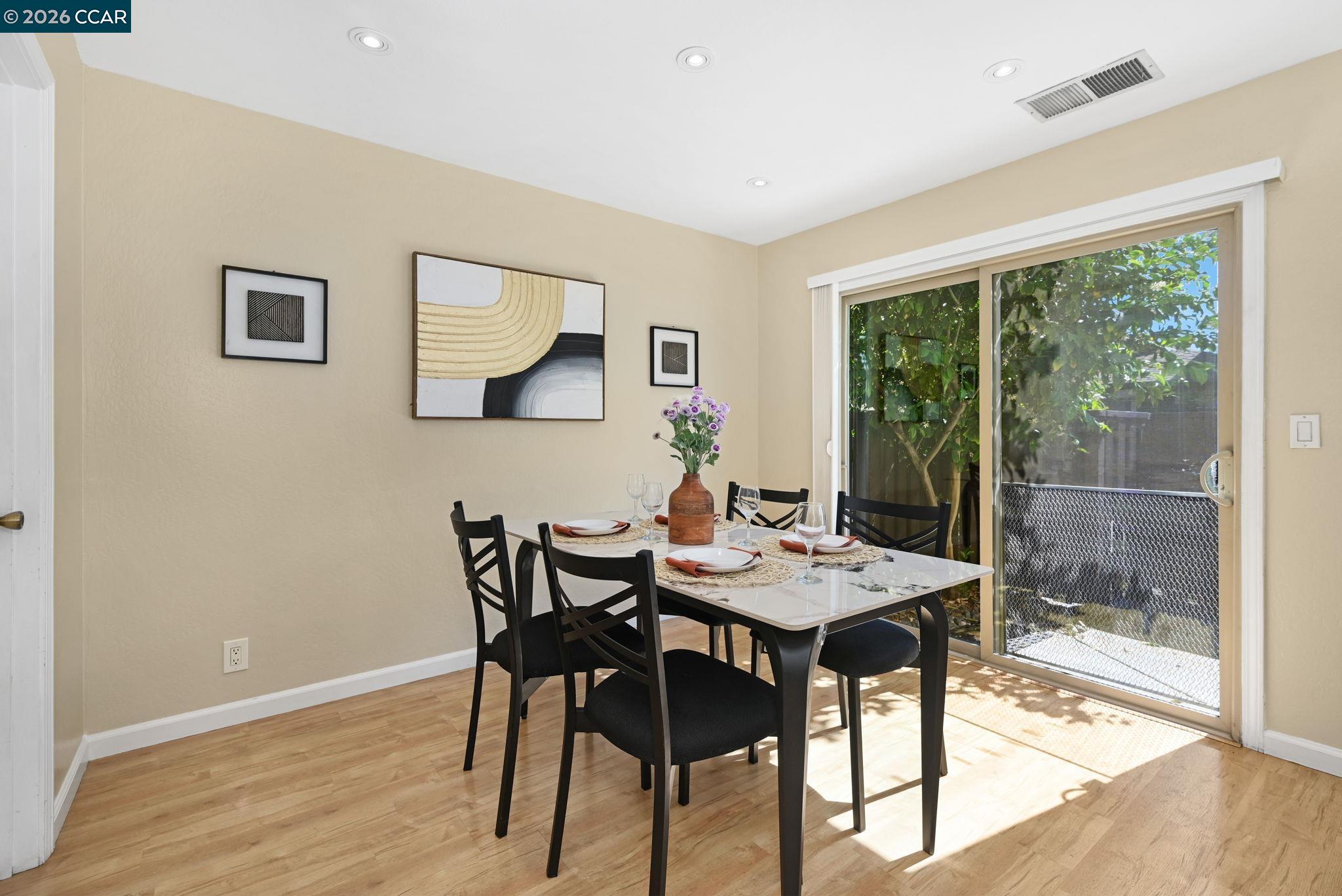 Photo #13: 41127915 Listing: Photo #13