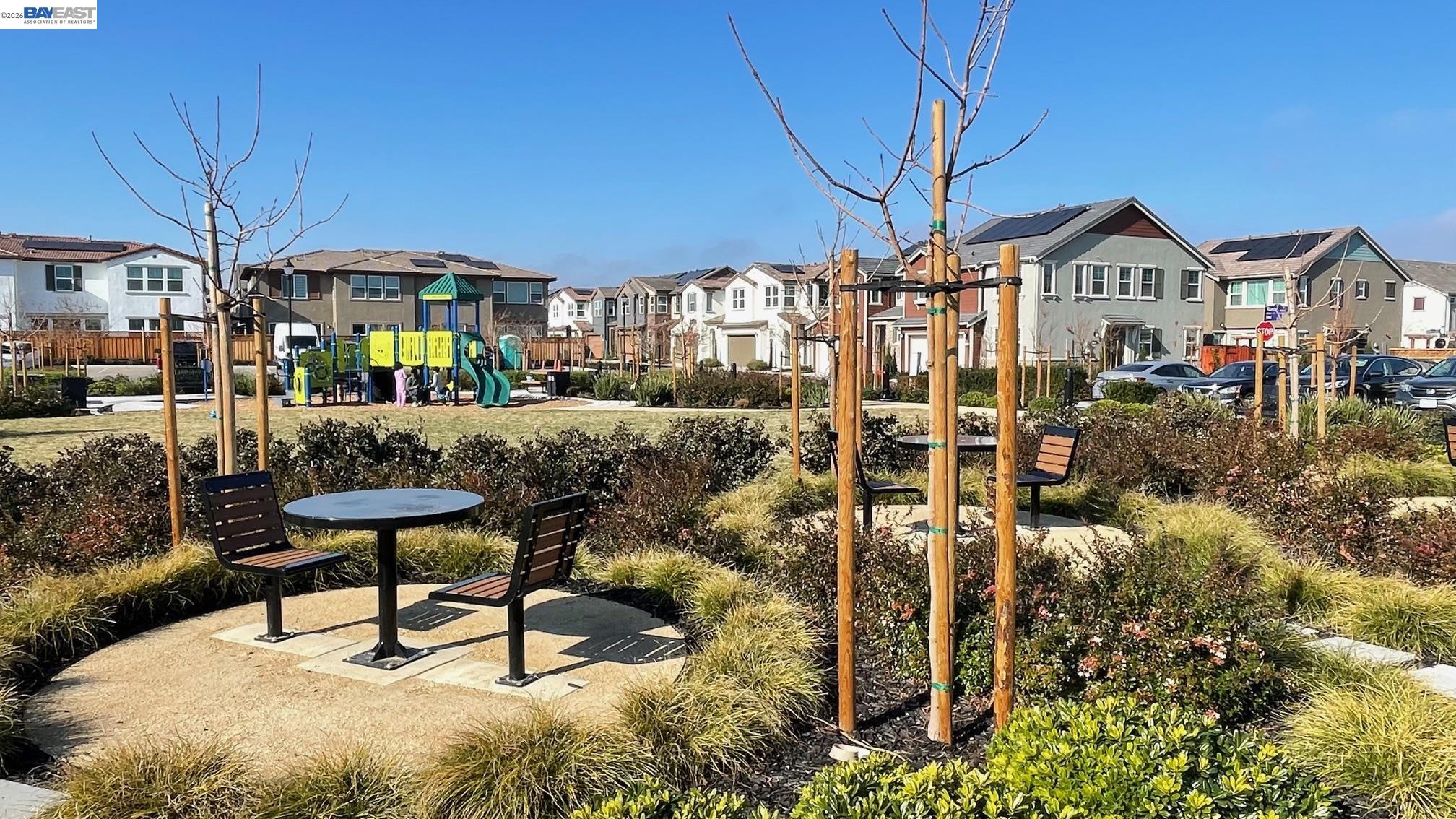 Detail Gallery Image 20 of 24 For 168 E Calder Dr, Mountain House,  CA 95391 - 3 Beds | 2/1 Baths