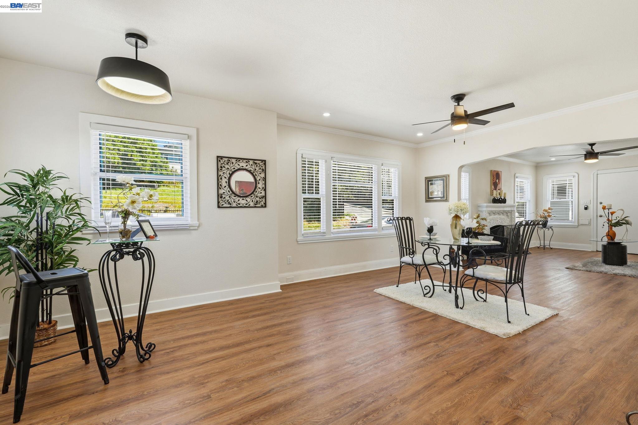 Detail Gallery Image 9 of 15 For 2957 73rd Ave, Oakland,  CA 94605 - 2 Beds | 1 Baths