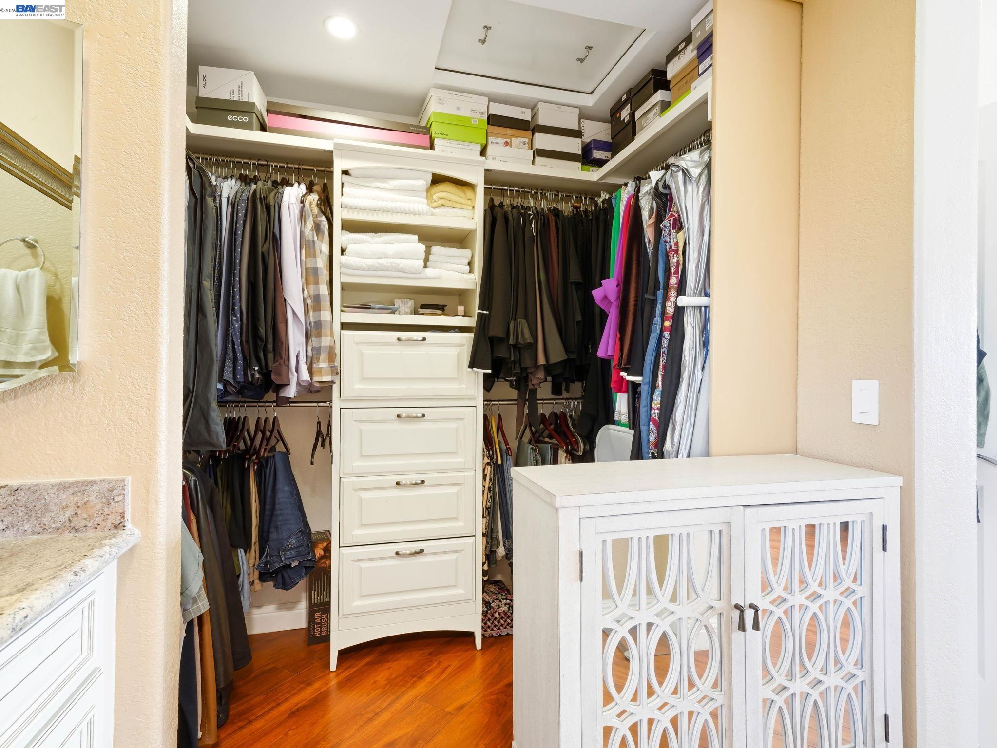 Photo #16: 41127920 Listing: Photo #16