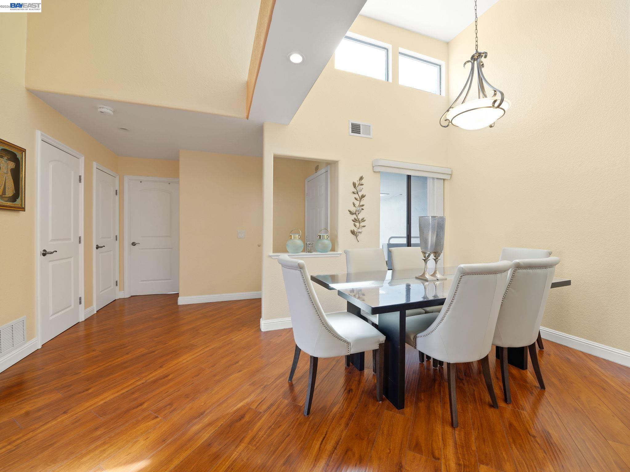 Photo #5: 41127920 Listing: Photo #5