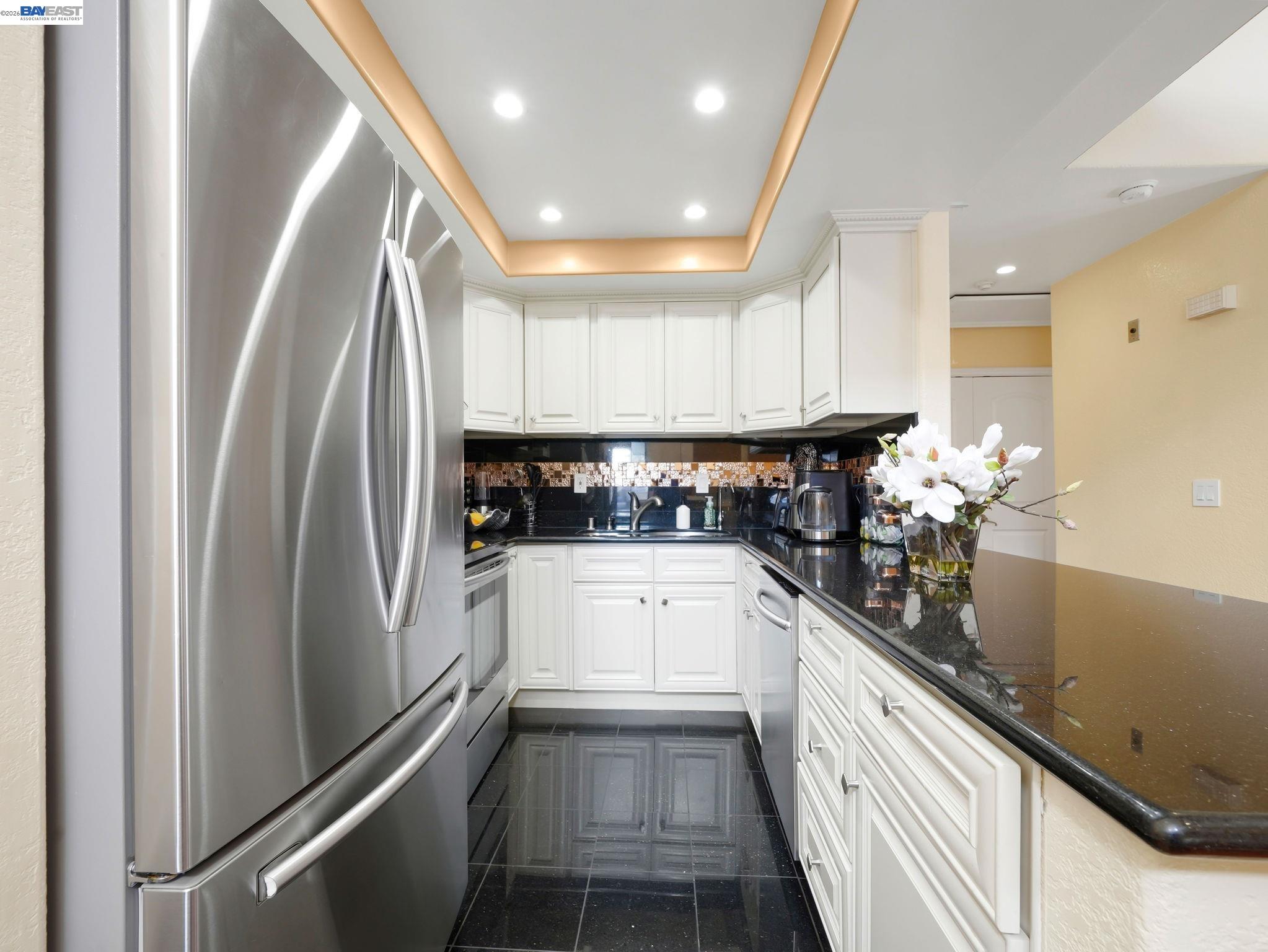 Photo #9: 41127920 Listing: Photo #9