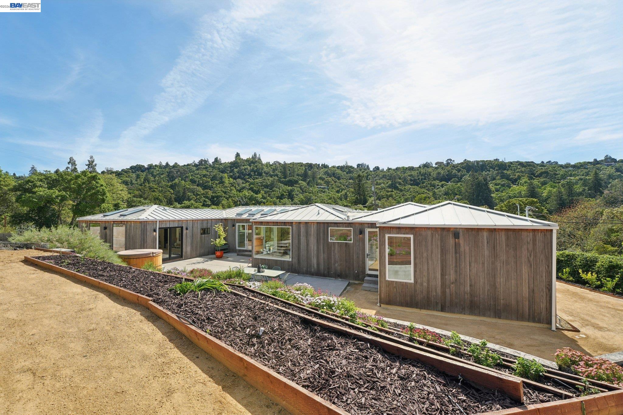 Front Image Thumbnail for BE41127923