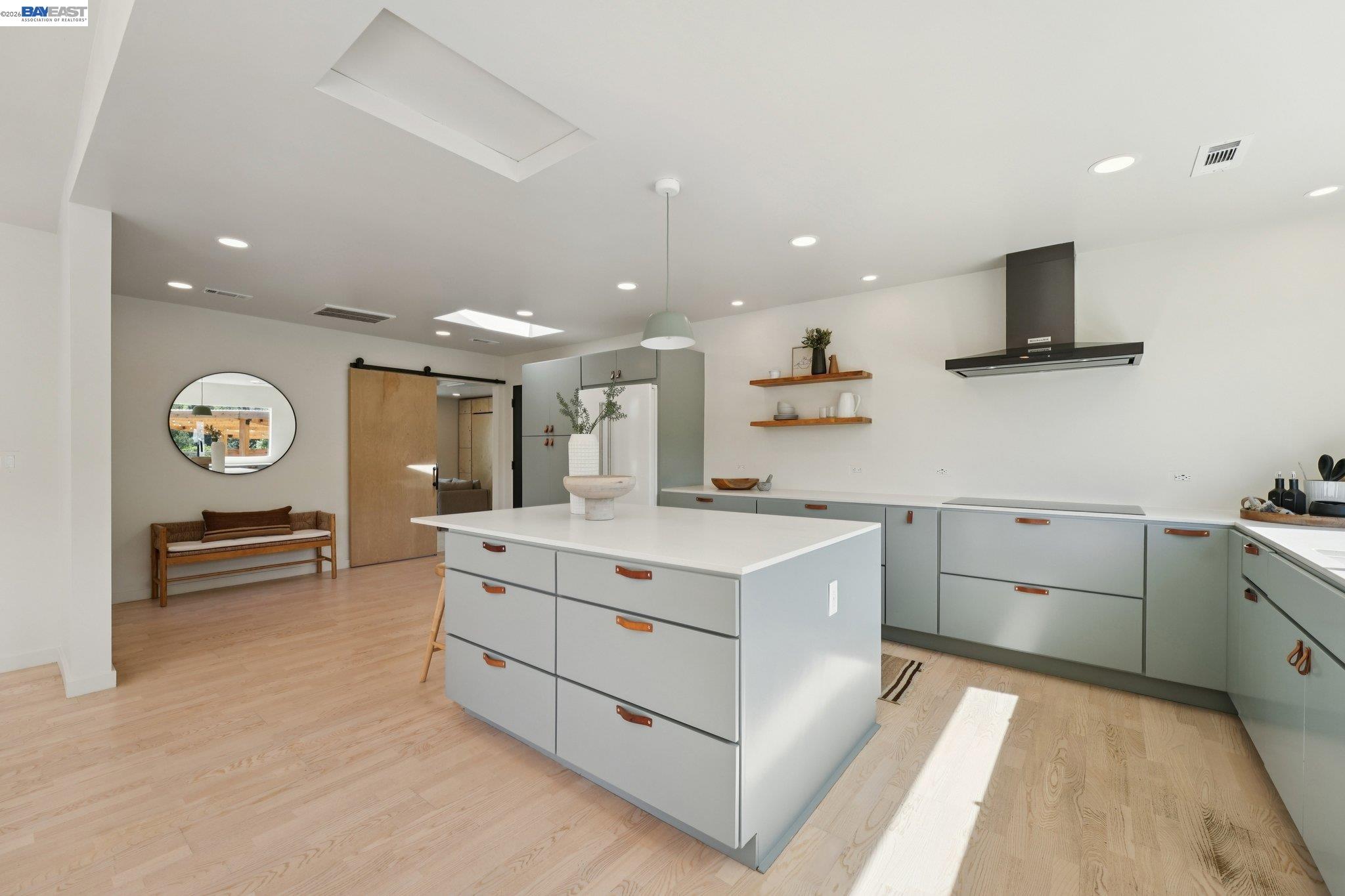 Detail Gallery Image 15 of 60 For 257 Orchard Rd, Orinda,  CA 94563 - 4 Beds | 3/1 Baths